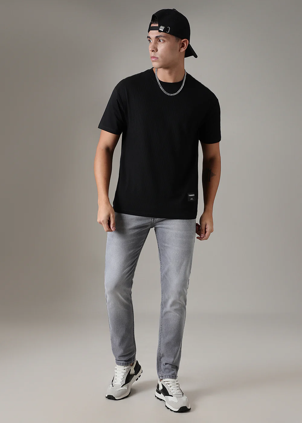 Black Plain Ribbed Regular Fit T-shirt - Image 5