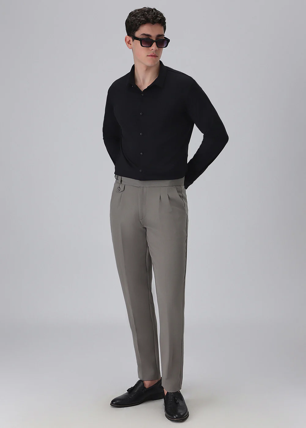 Black Plain Stitchless Stretch Shirt - Image 6