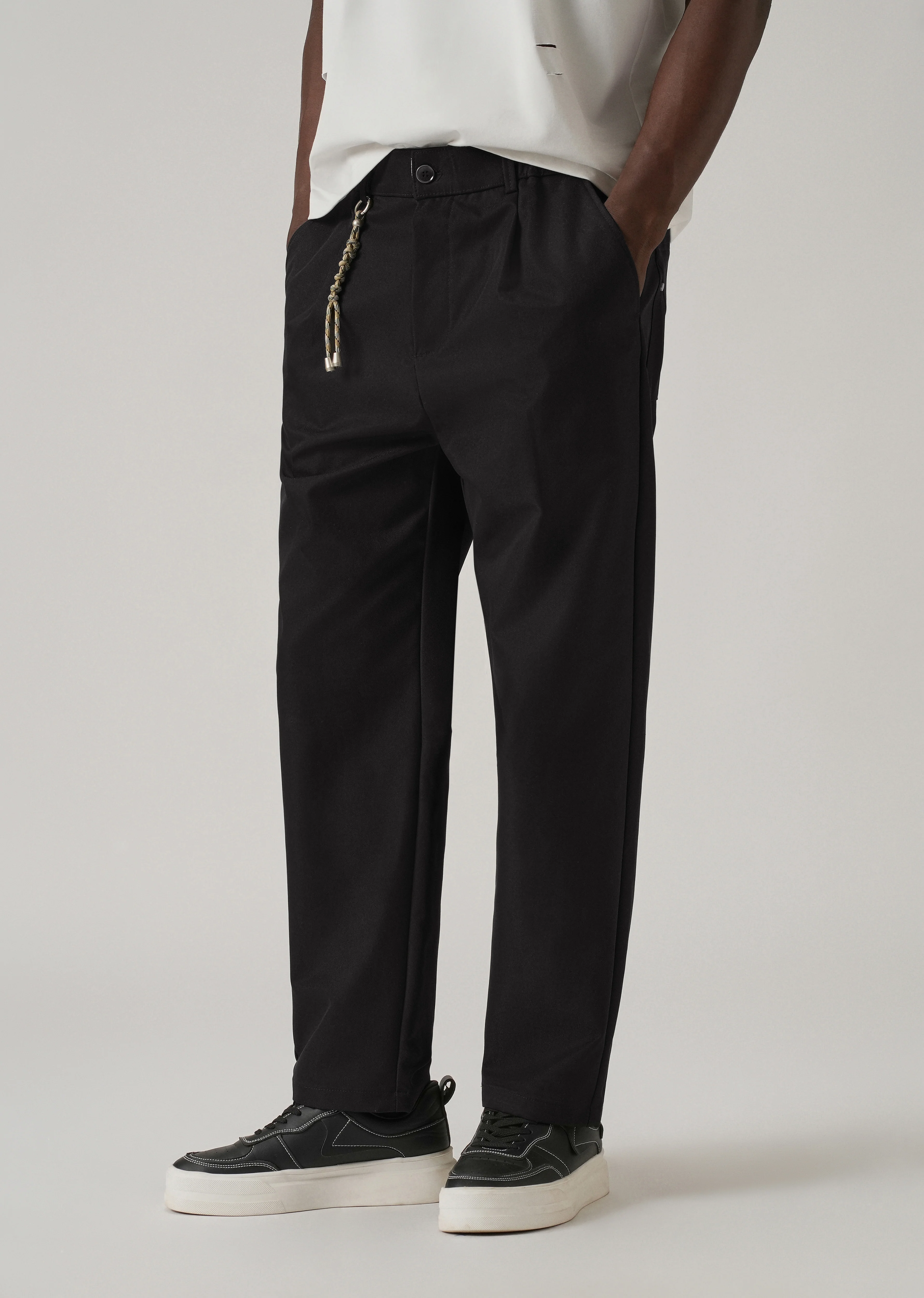 Black Pleated Drawstring Pant - Image 4