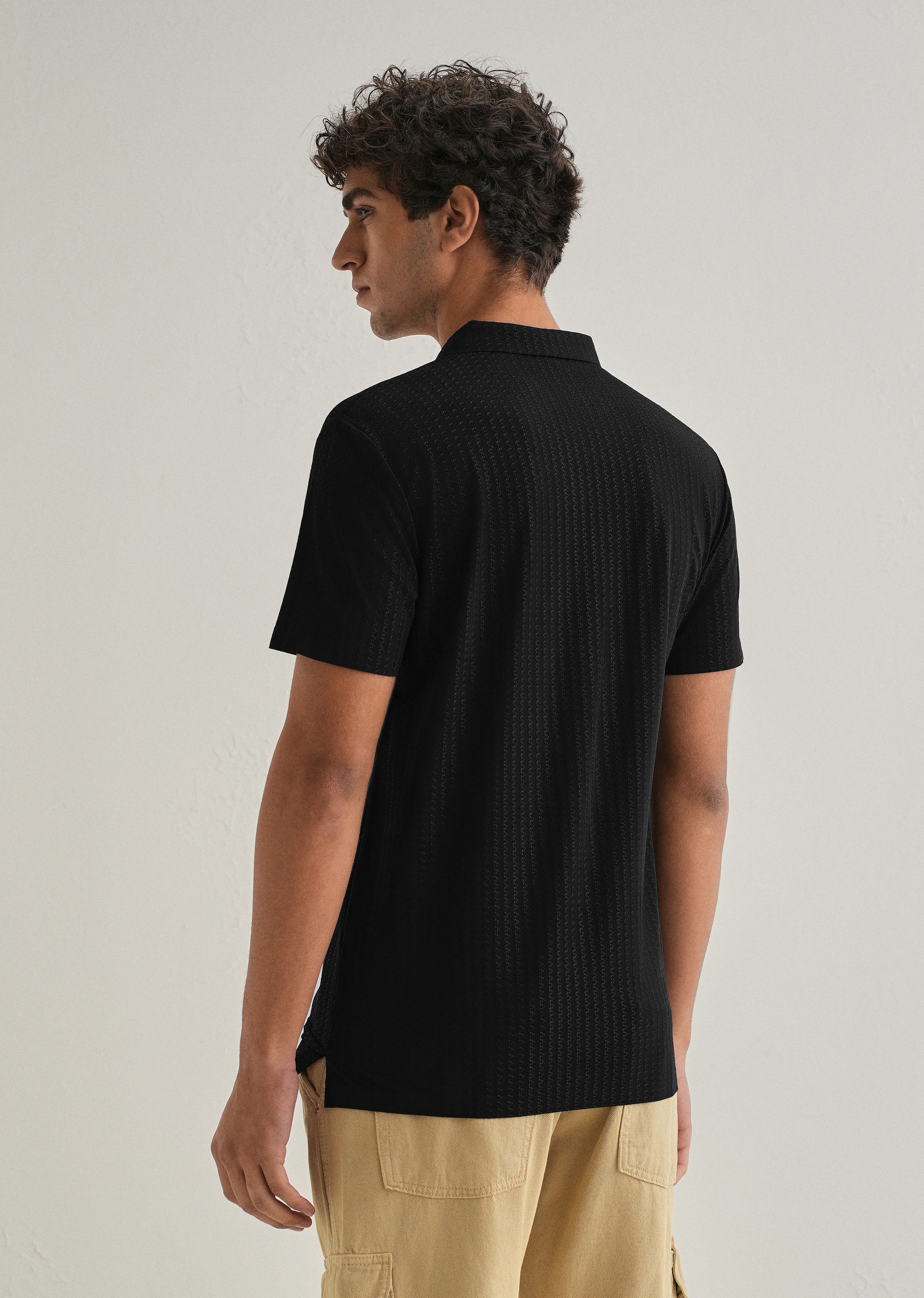 Black Polo Collar Printed Seamless T-shirt - Image 3