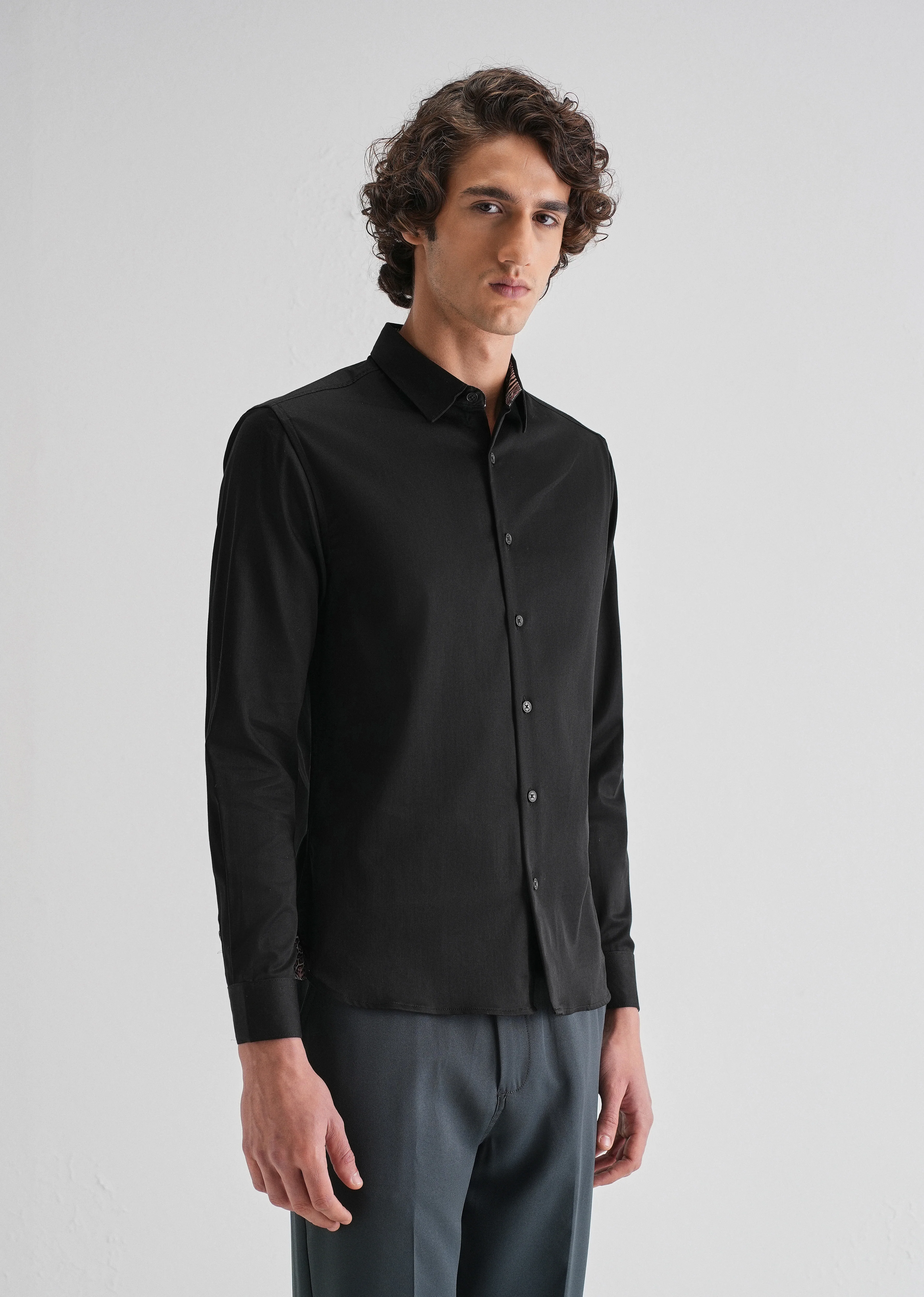 Black Printed Cuff Shirt - Image 4