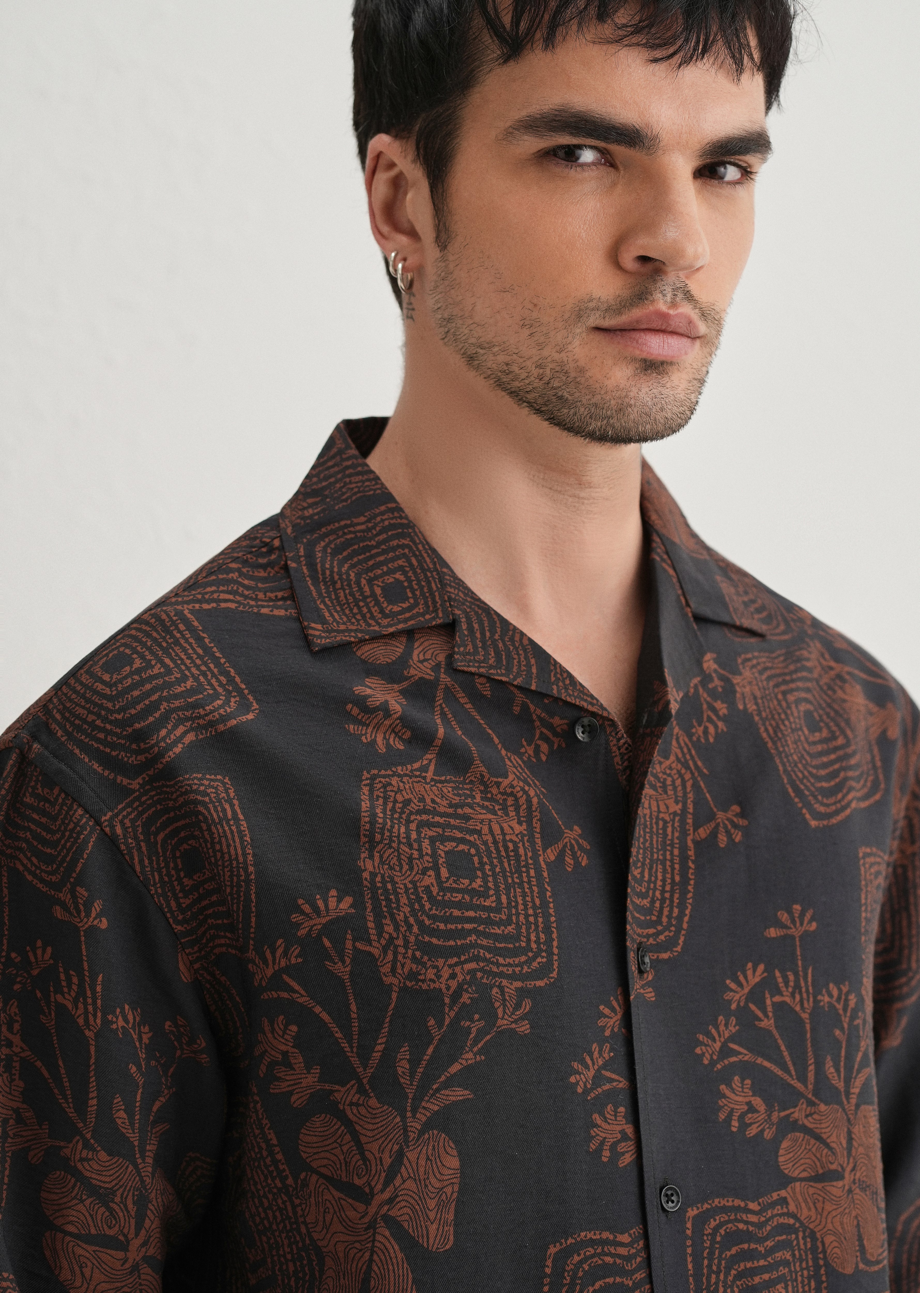 Black Rustic Square Motif Printed Shirt - Image 5