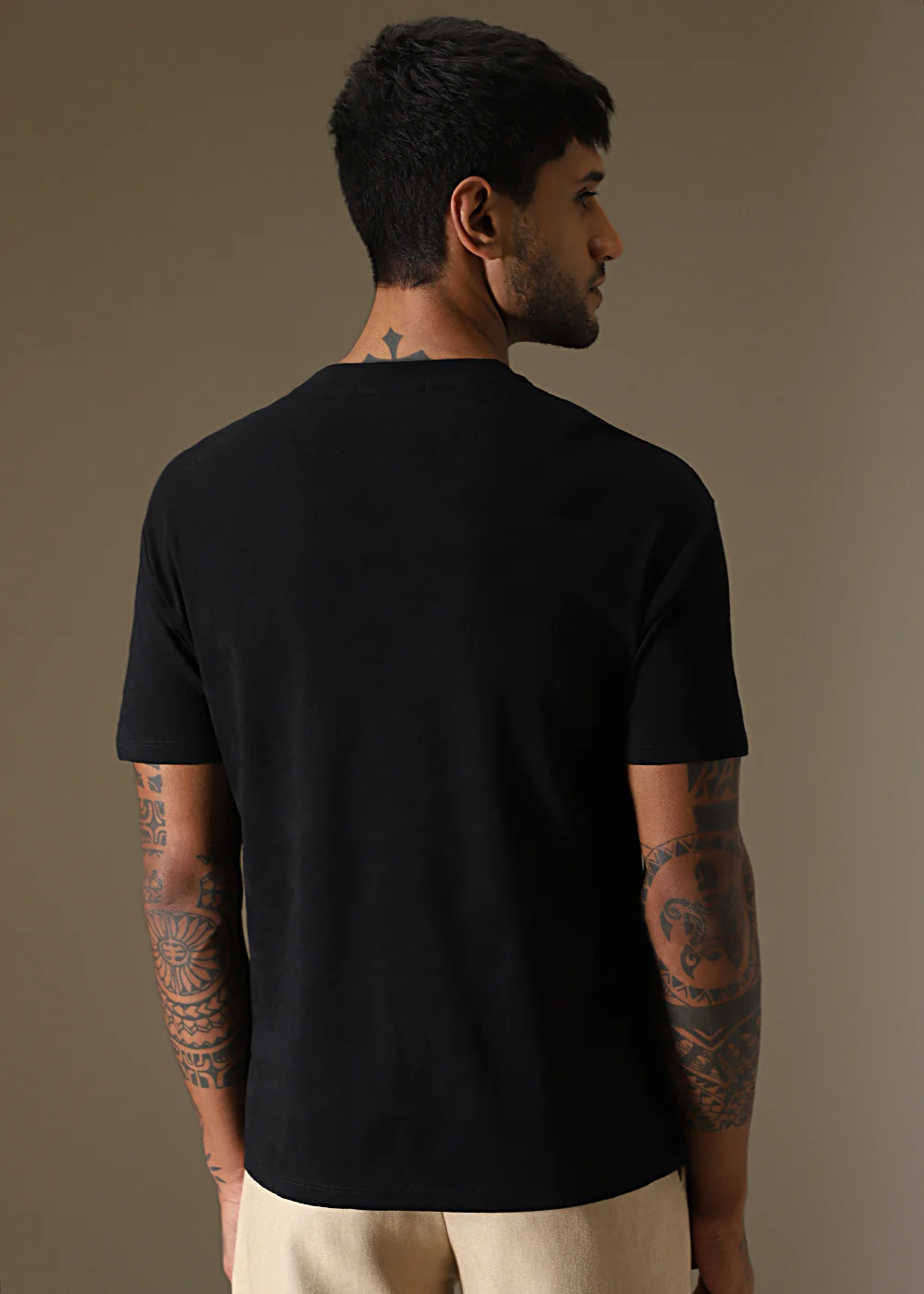 Black Self Pattern Regular T-Shirt - Image 4