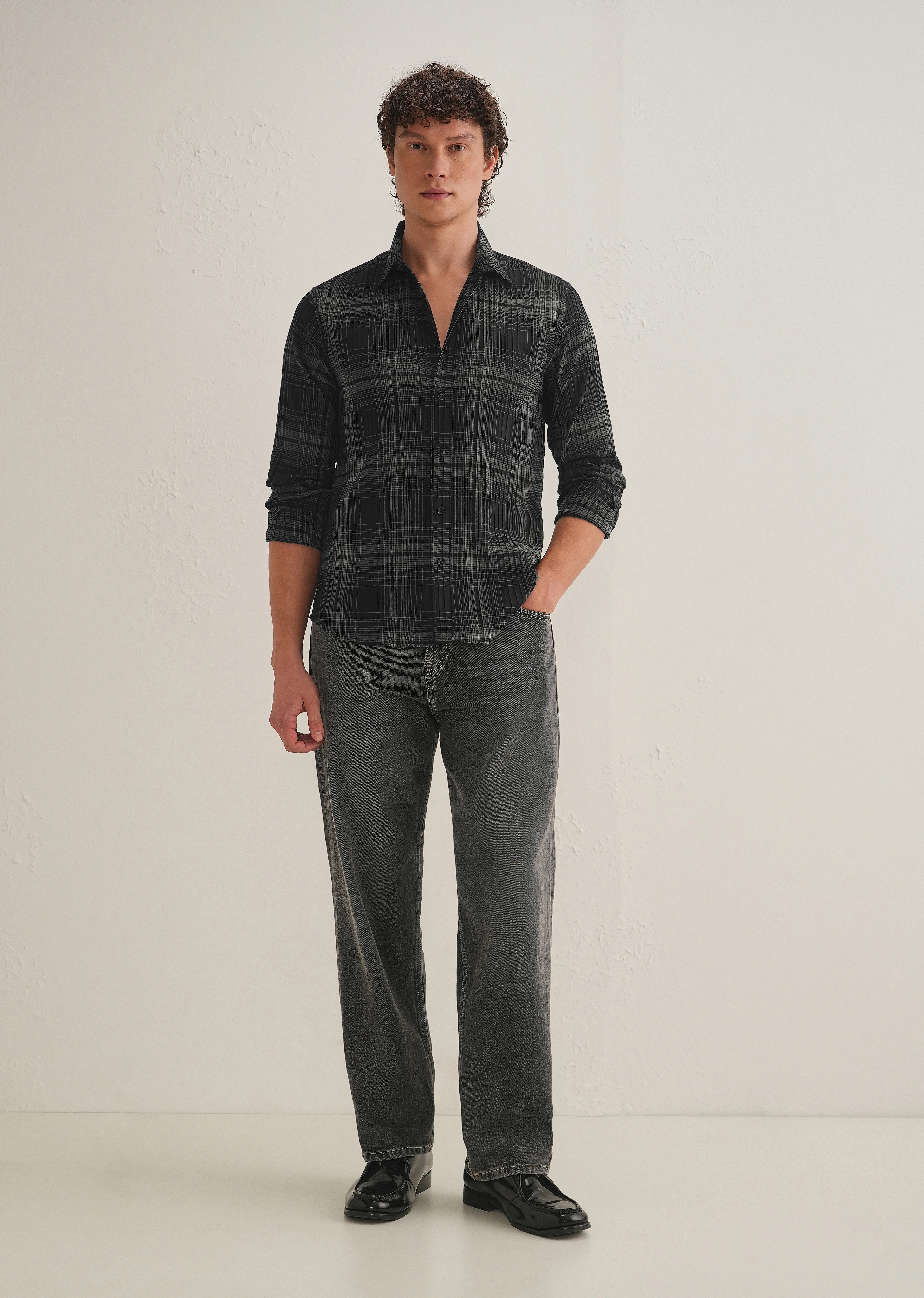 Black Self-Pleated Check Shirt - Image 6