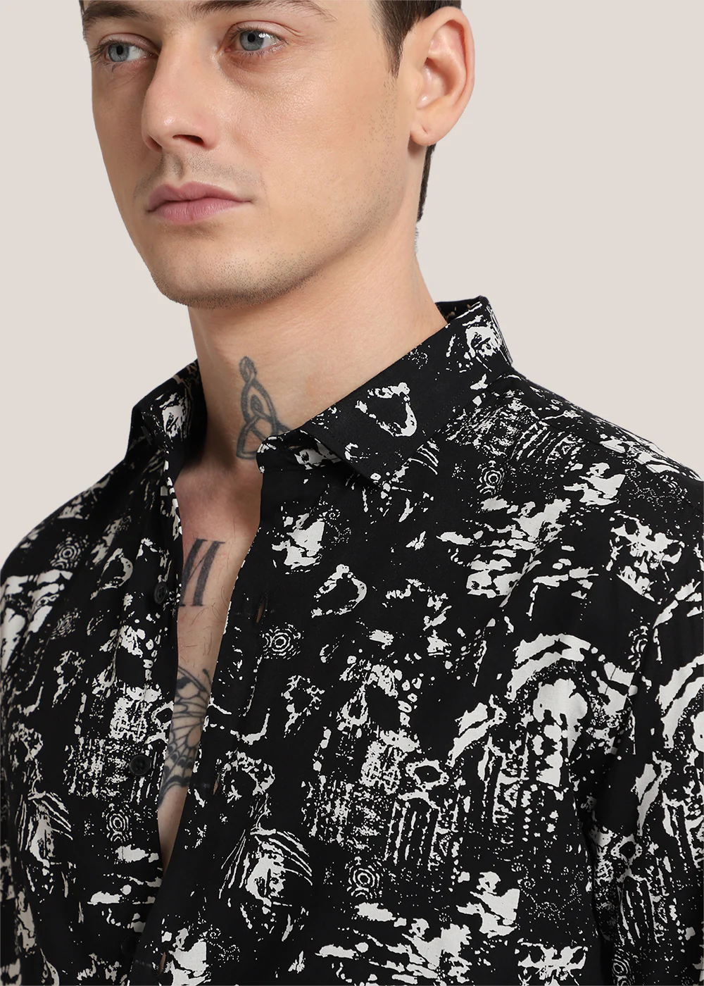 Black Abstract Printed shirt - Image 2