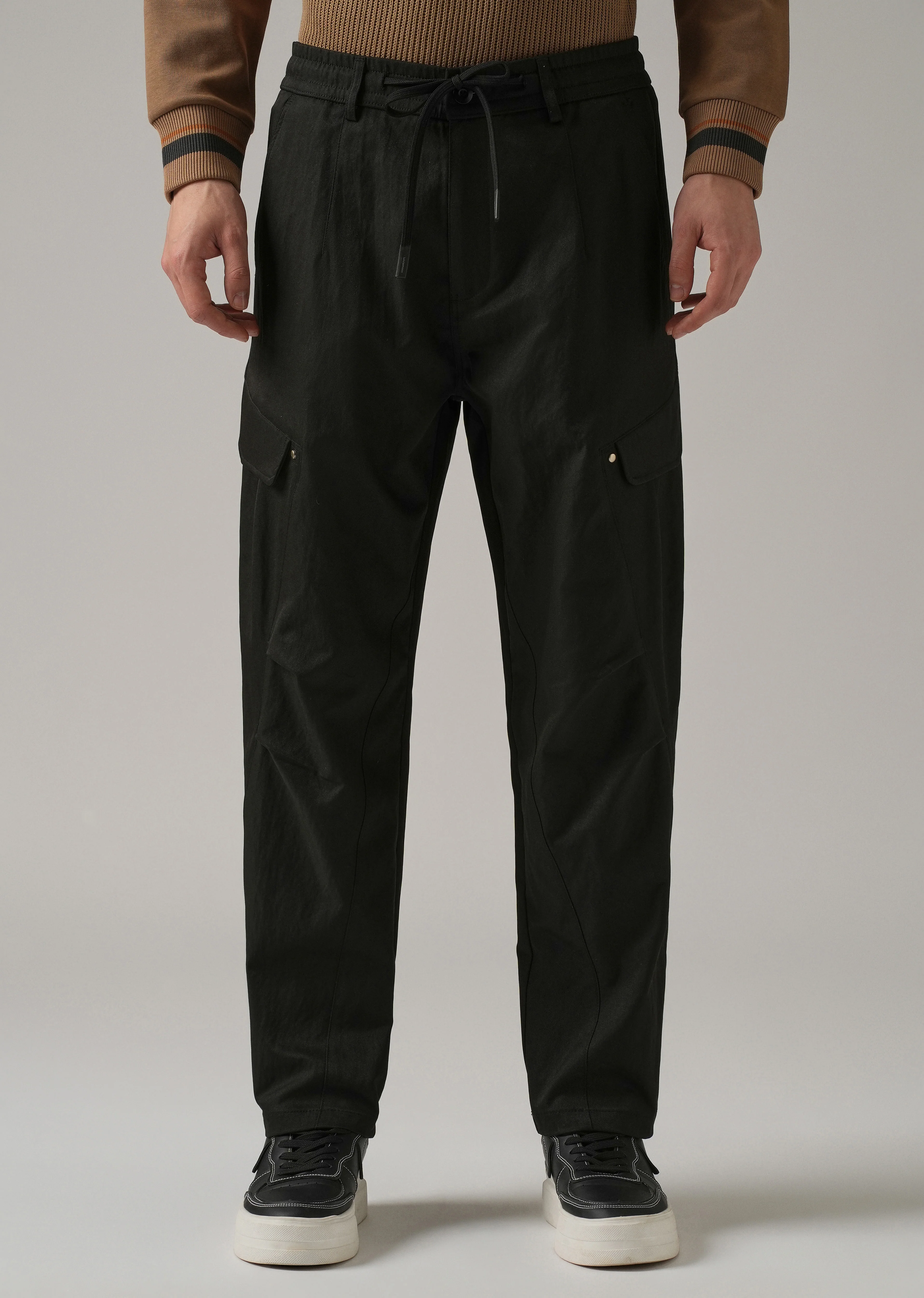 Black Stone Wash Cargo Pants - Image 3