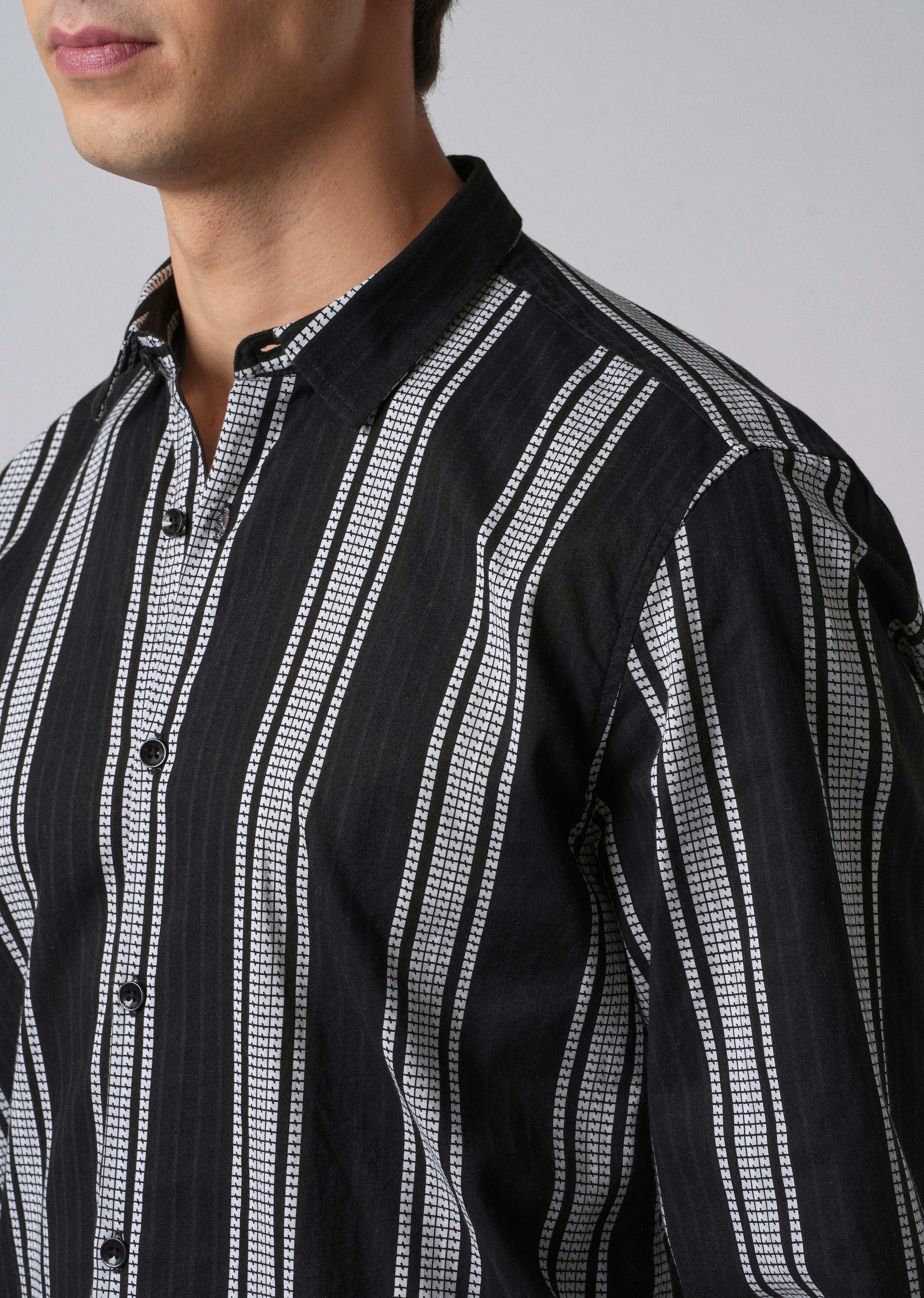 Black Vertical Stripe Cotton/Linen Shirt - Image 5