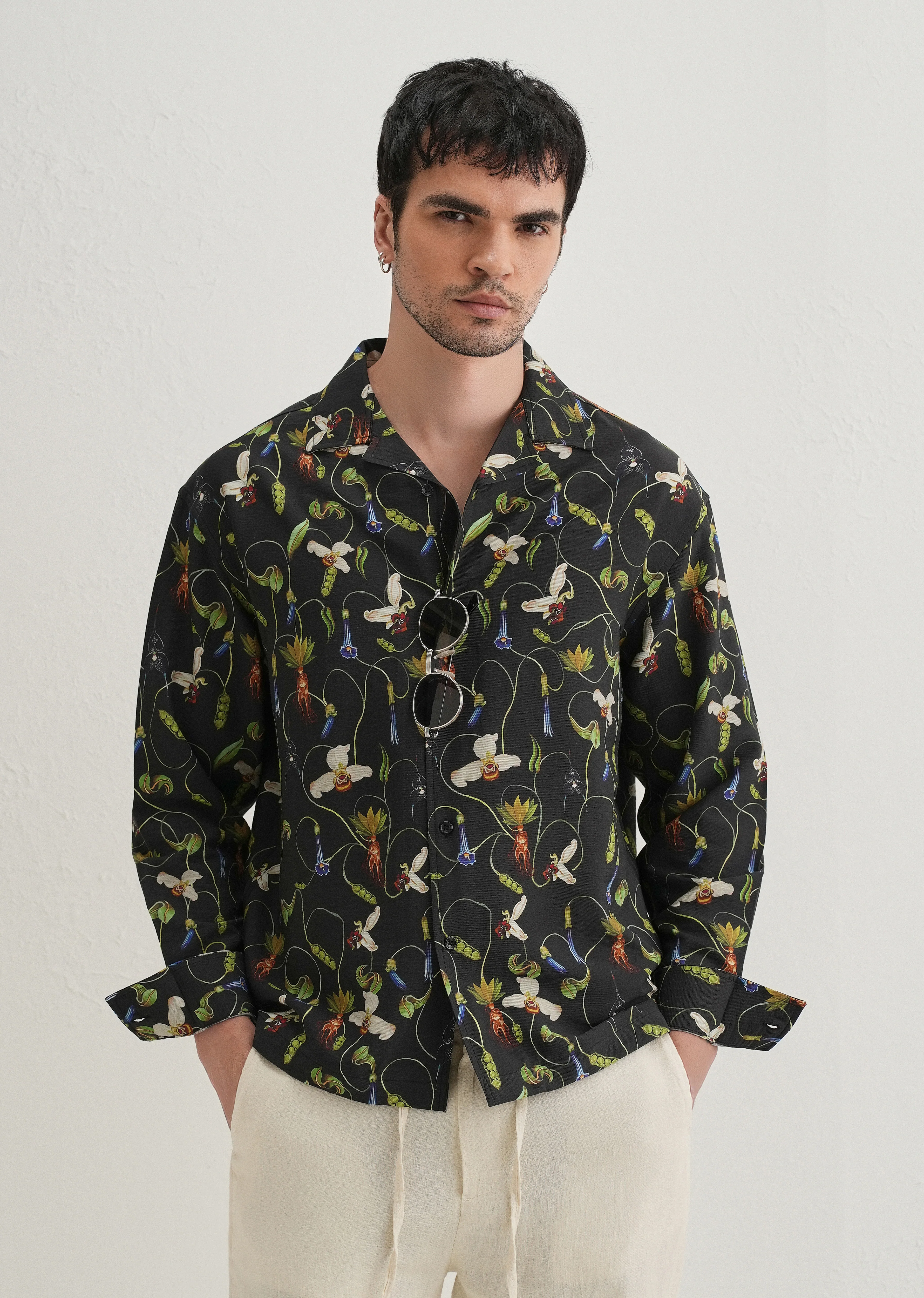 Black Vintage Orchid Printed Shirt - Image 7