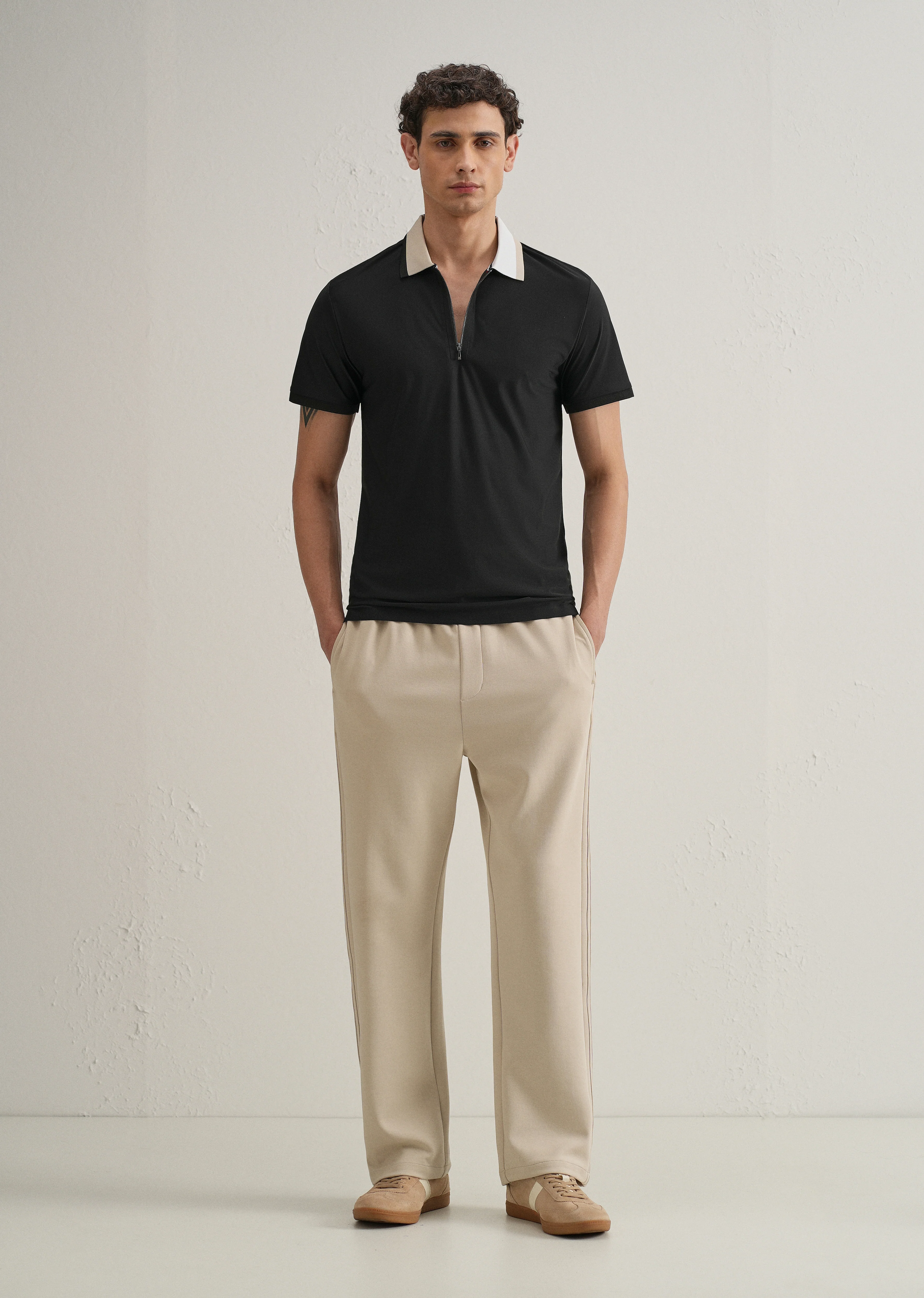 Black Zipper Polo Collar Seamless T-shirt - Image 6