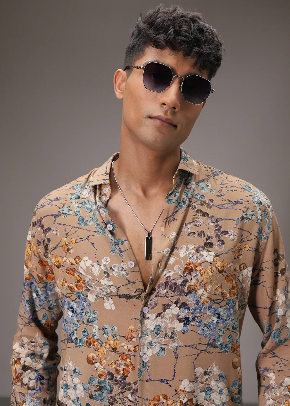 Blossom Beige Feather Shirt - Image 3