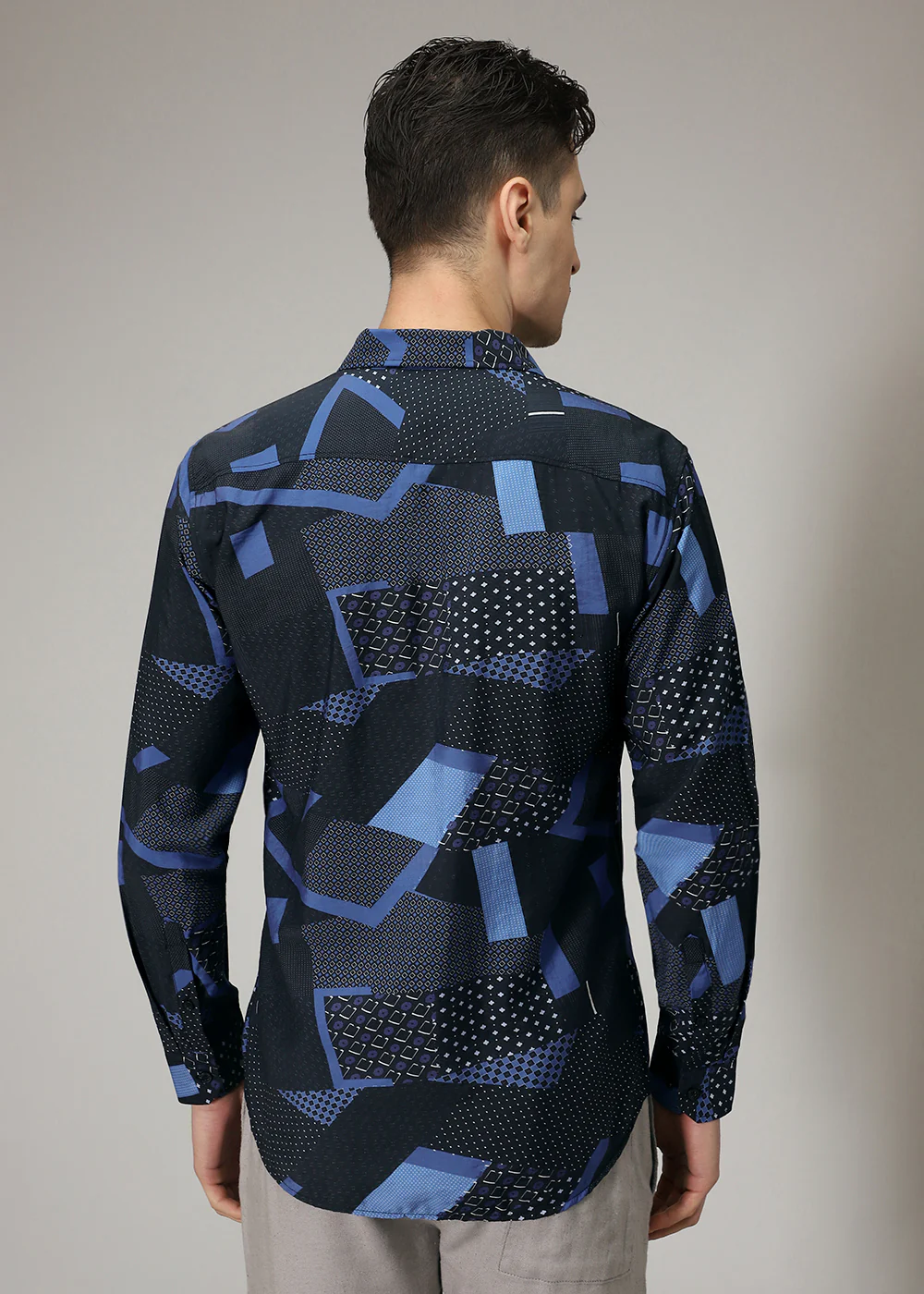 Blue Abstract Geometric Print Shirt - Image 4