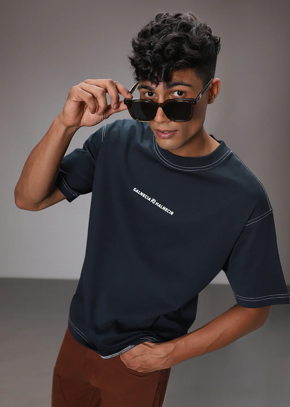 Blue Contrast Thread Oversized T-shirt - Image 7