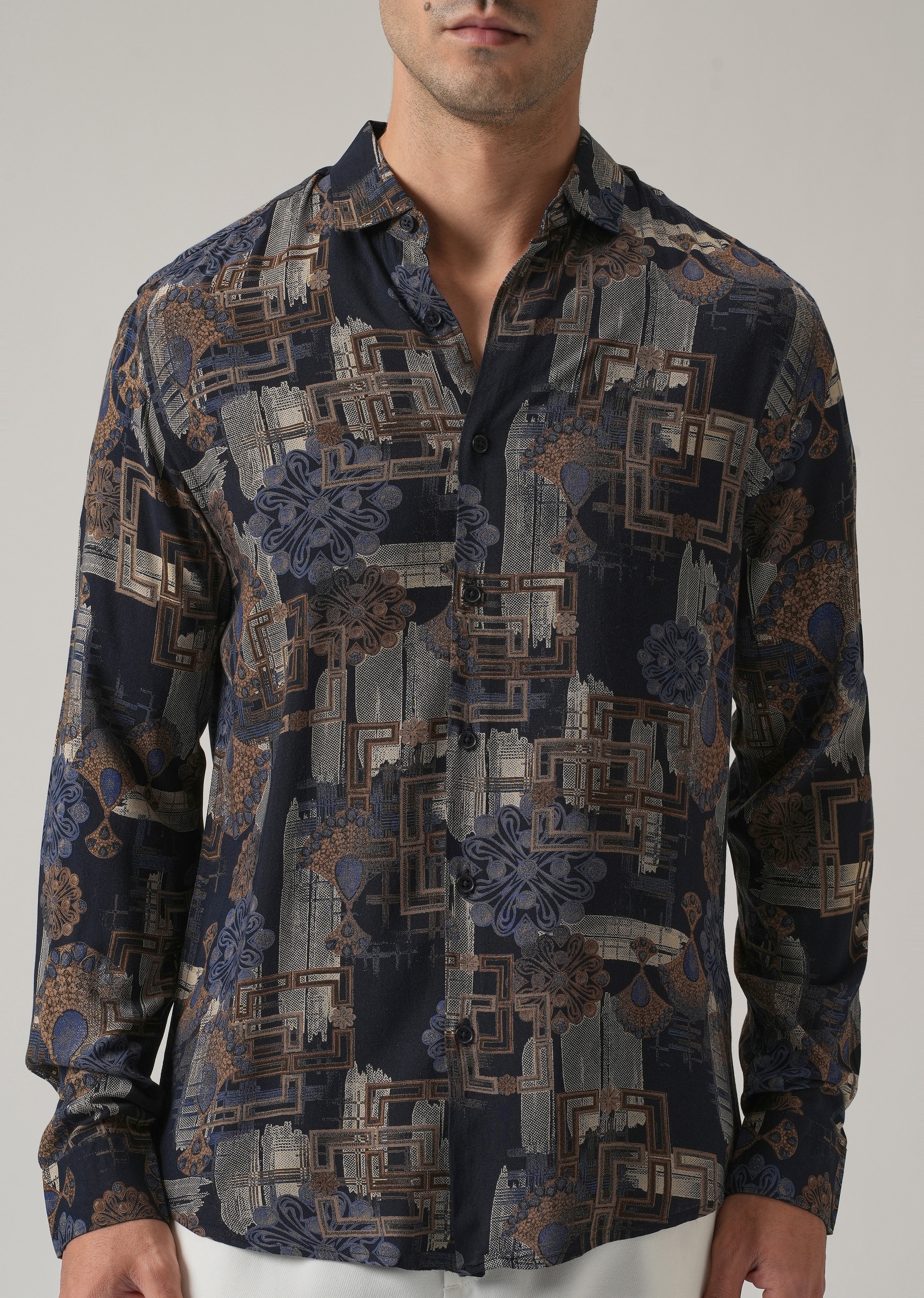 Blue Flora Grid Print Feather Shirt - Image 7