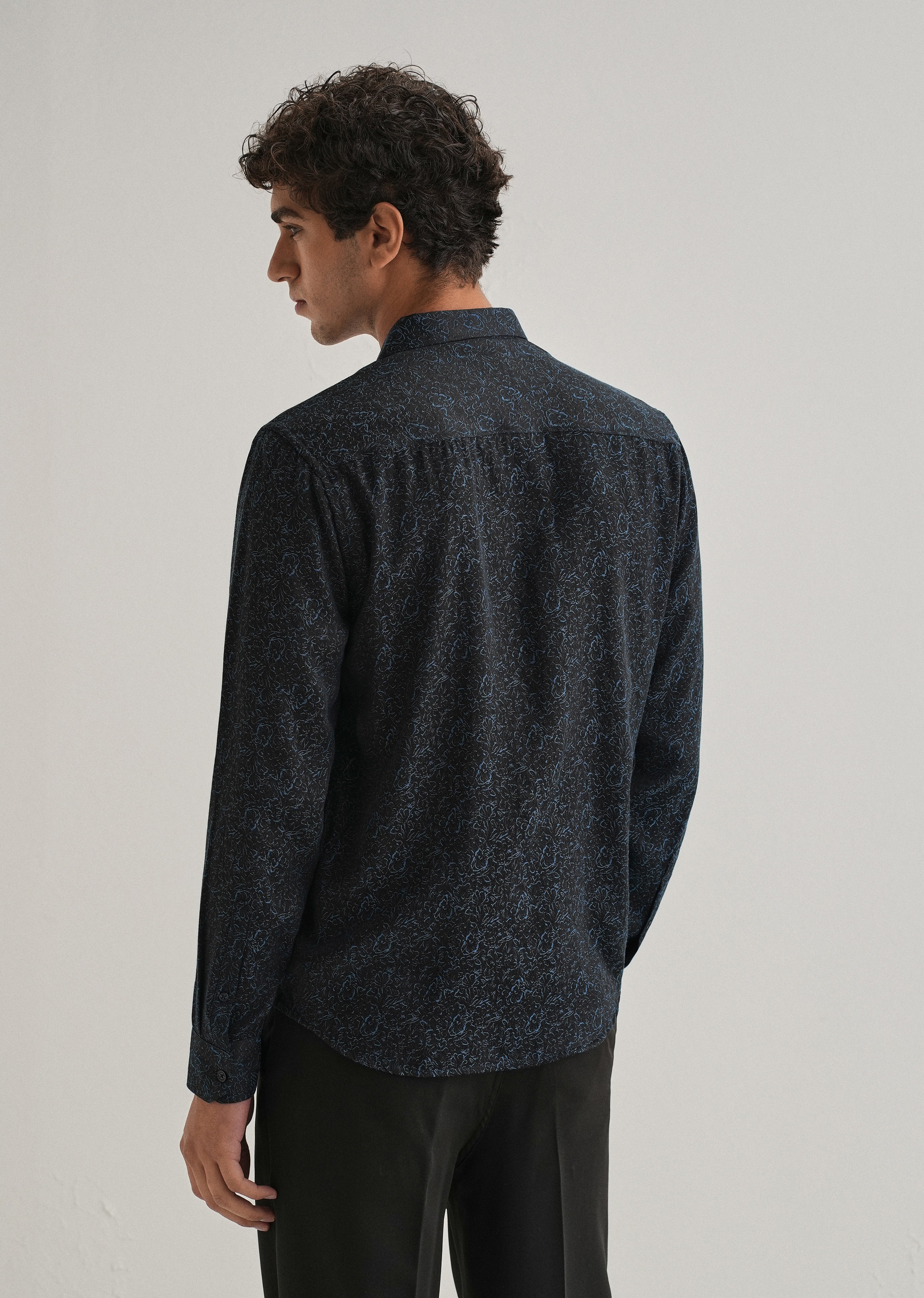 Blue Floral Jacquard Shirt - Image 3
