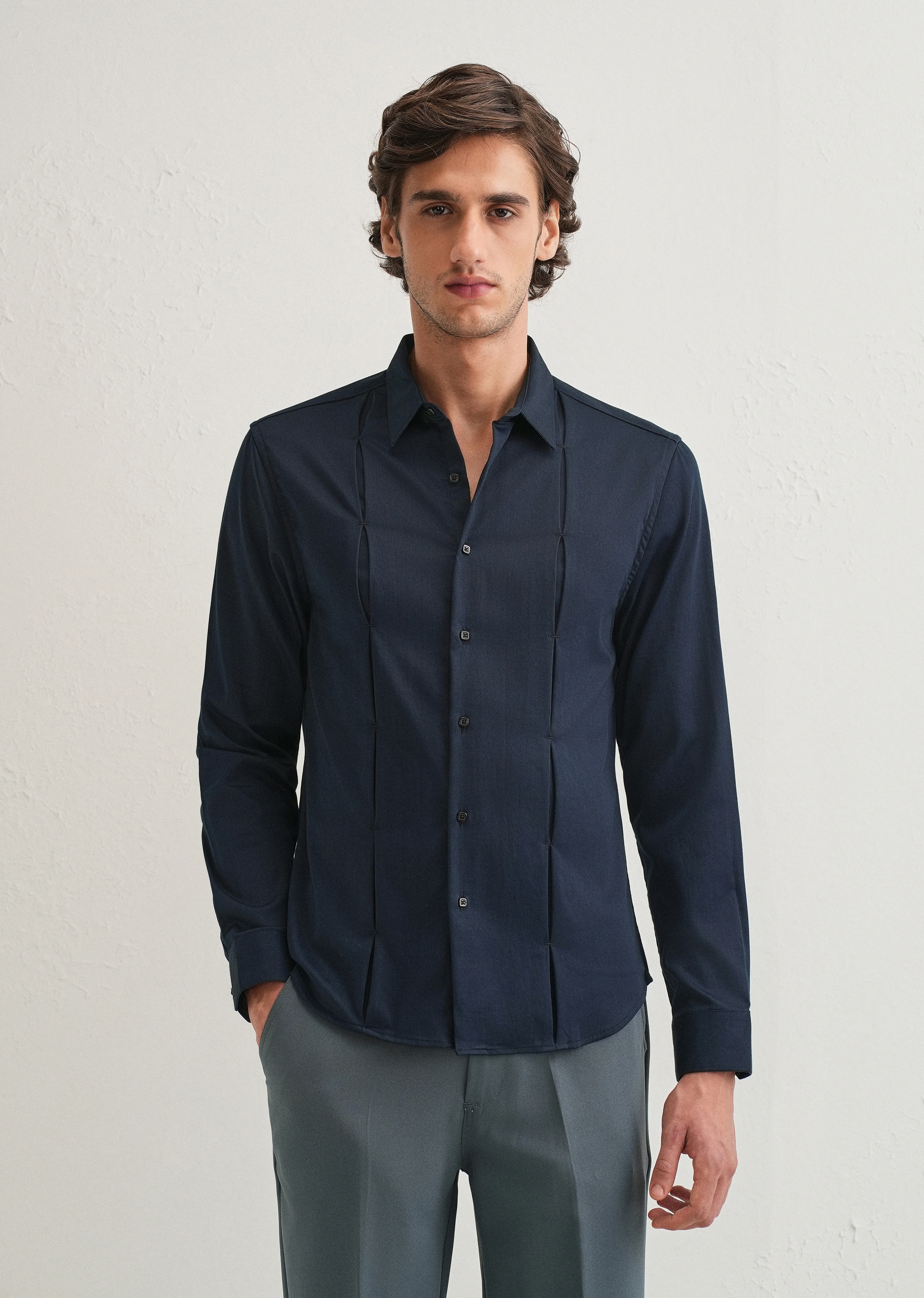 Blue Front Panel Open Pleat Shirt - Image 3
