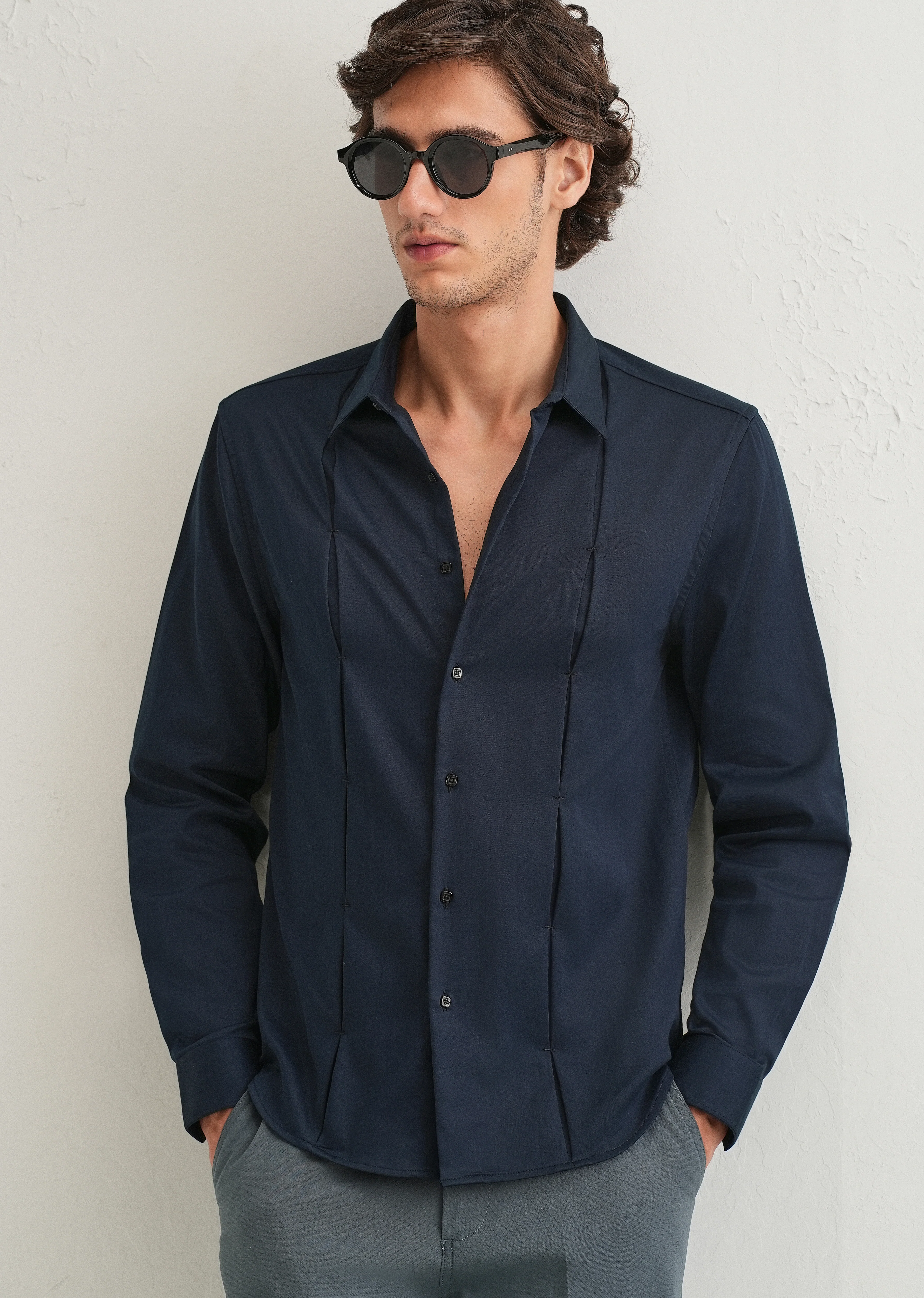 Blue Front Panel Open Pleat Shirt - Image 6