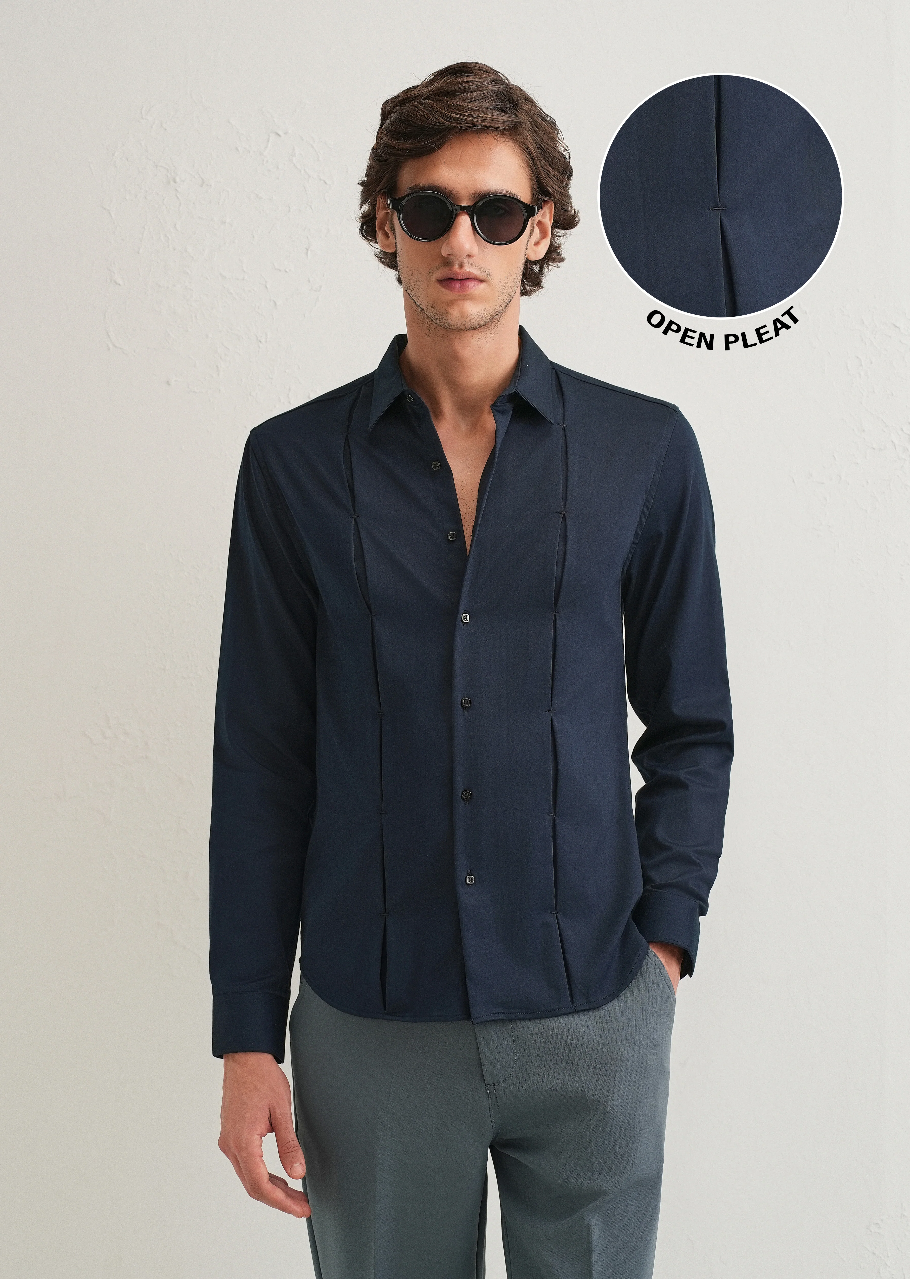 Blue Front Panel Open Pleat Shirt - Image 8