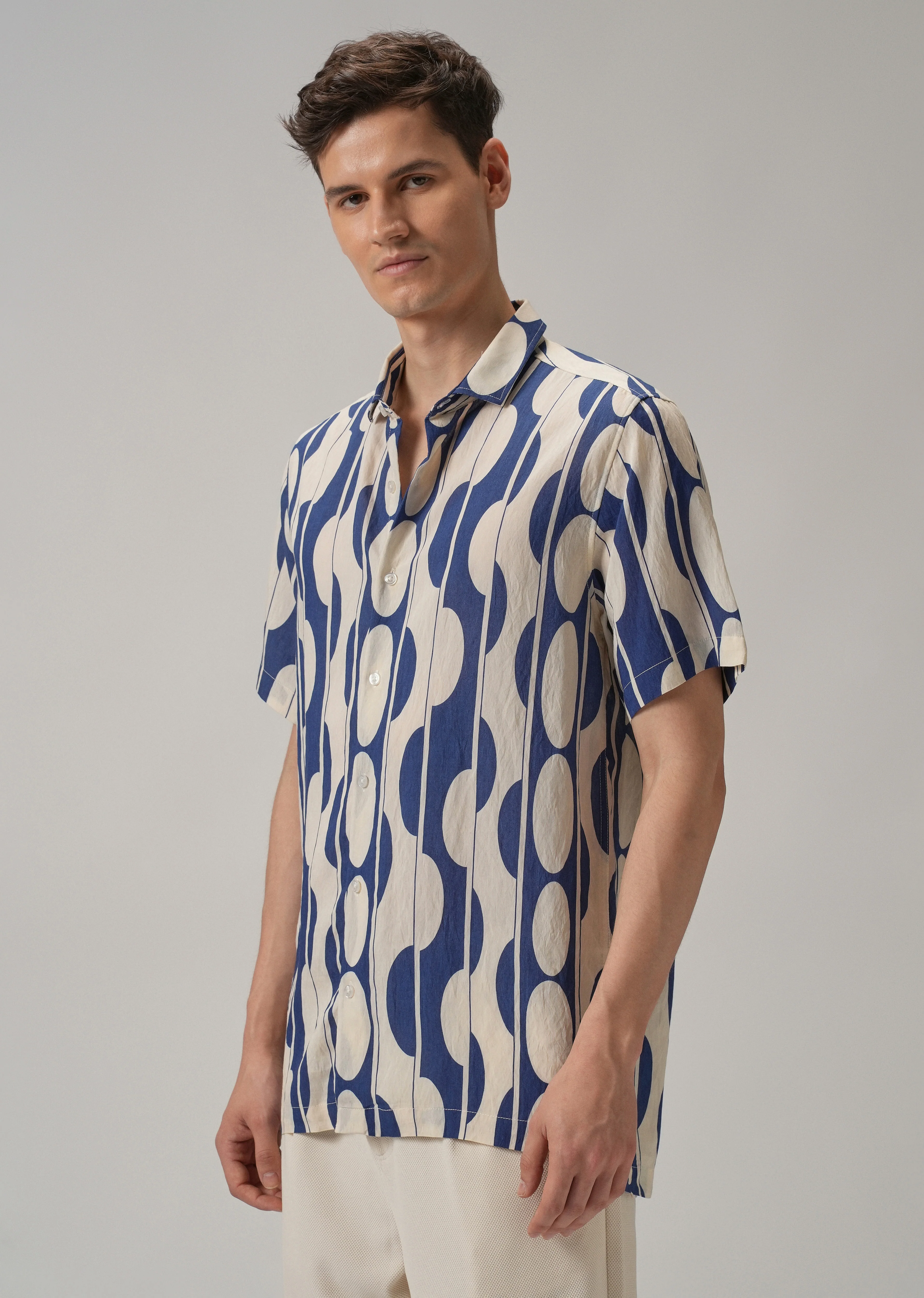 Blue Geometric Printed Shirt - Image 4