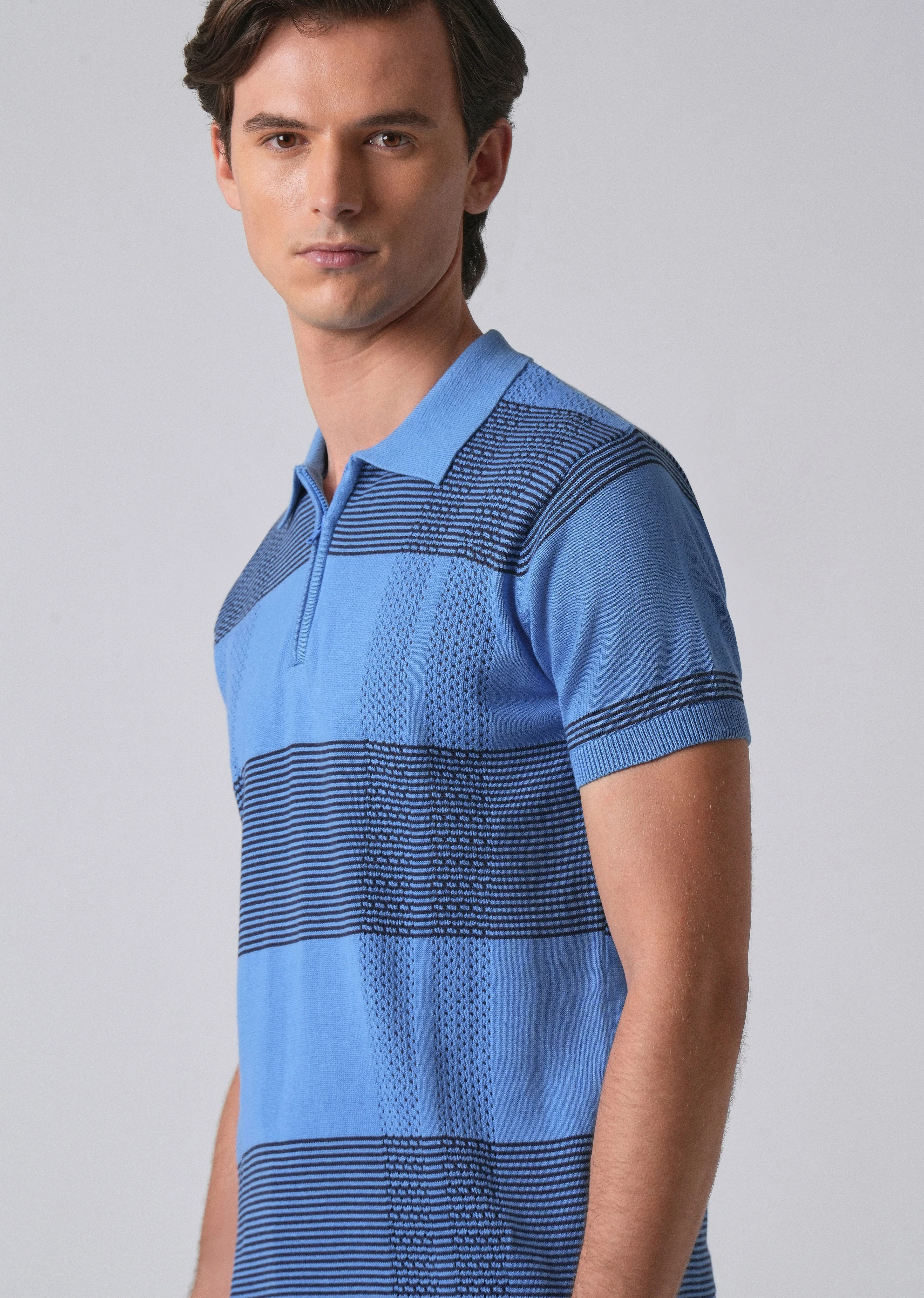 Blue Knitted Polo Zipper T-shirt - Image 5