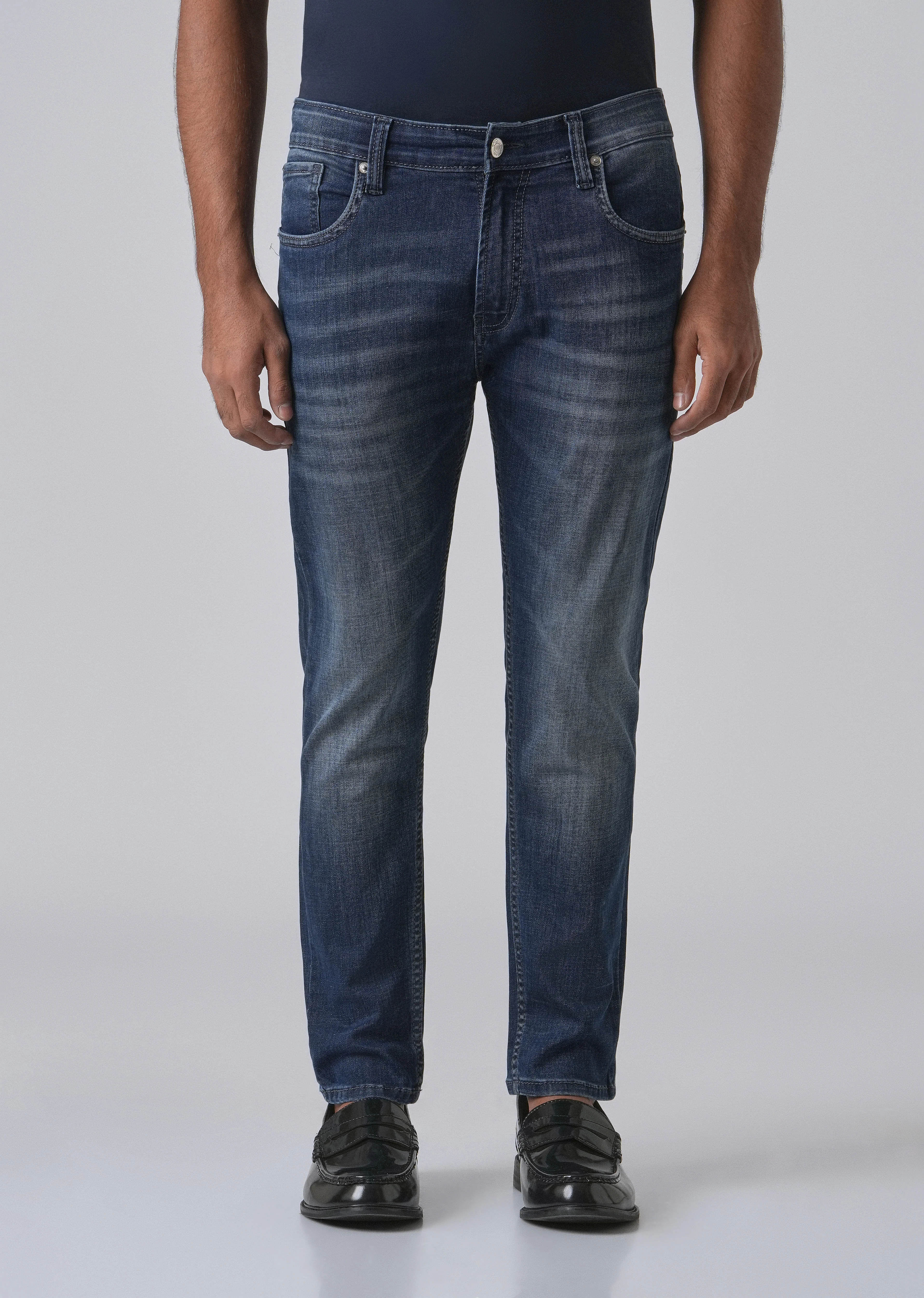 Blue Low fade Slim Fit Jeans - Image 3