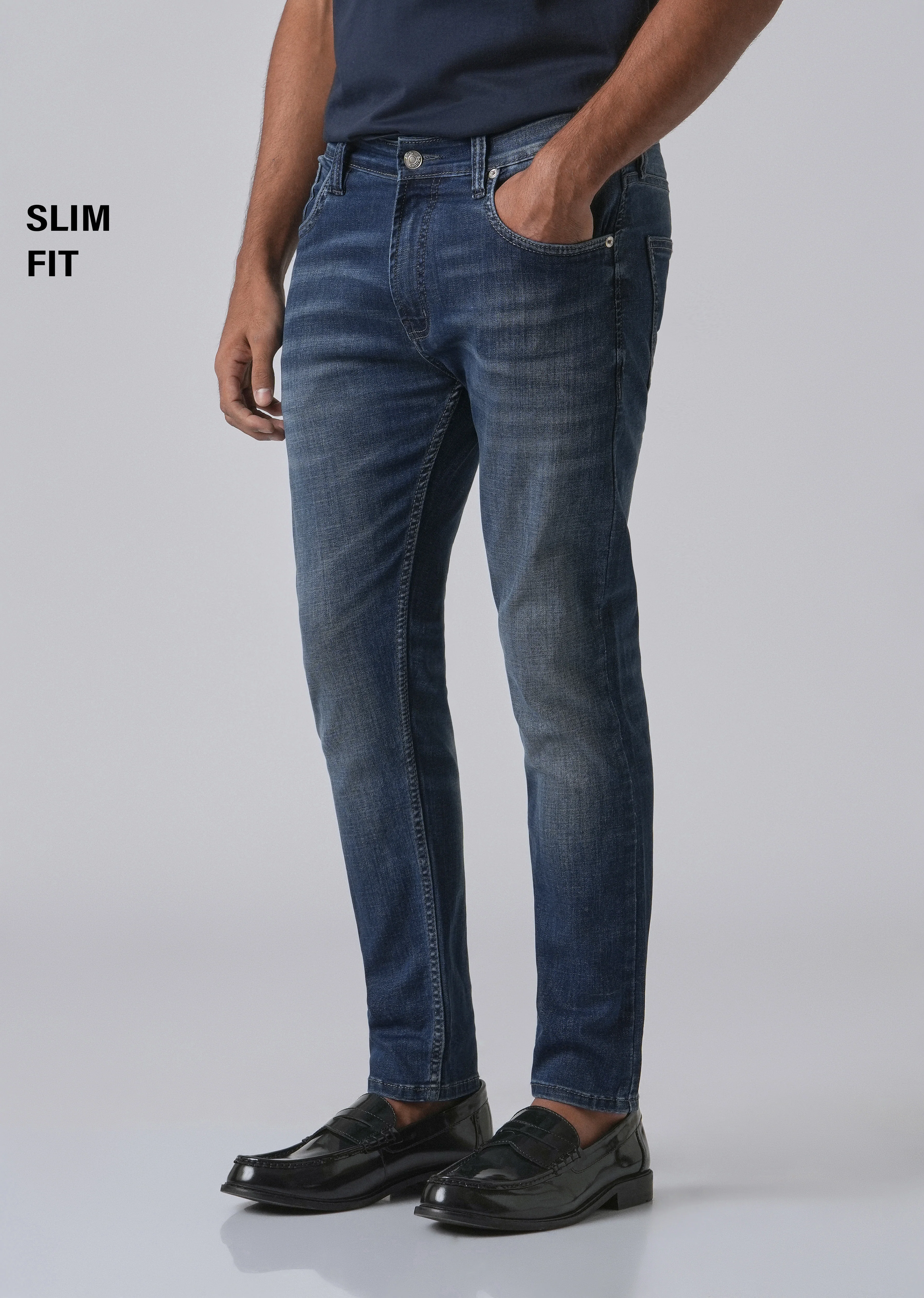 Blue Low fade Slim Fit Jeans - Image 7