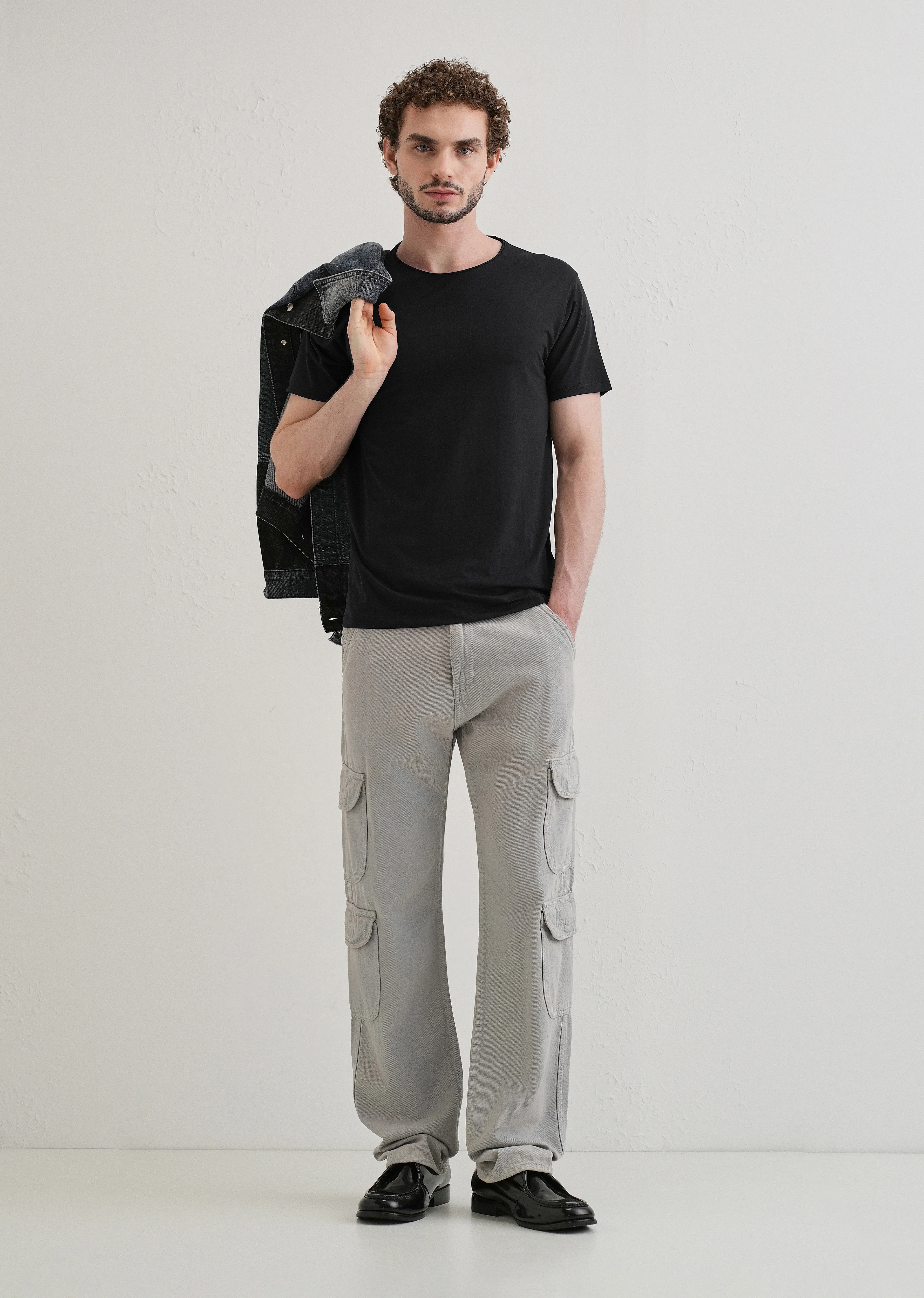 Blue Plain Round Neck T-shirt - Image 6
