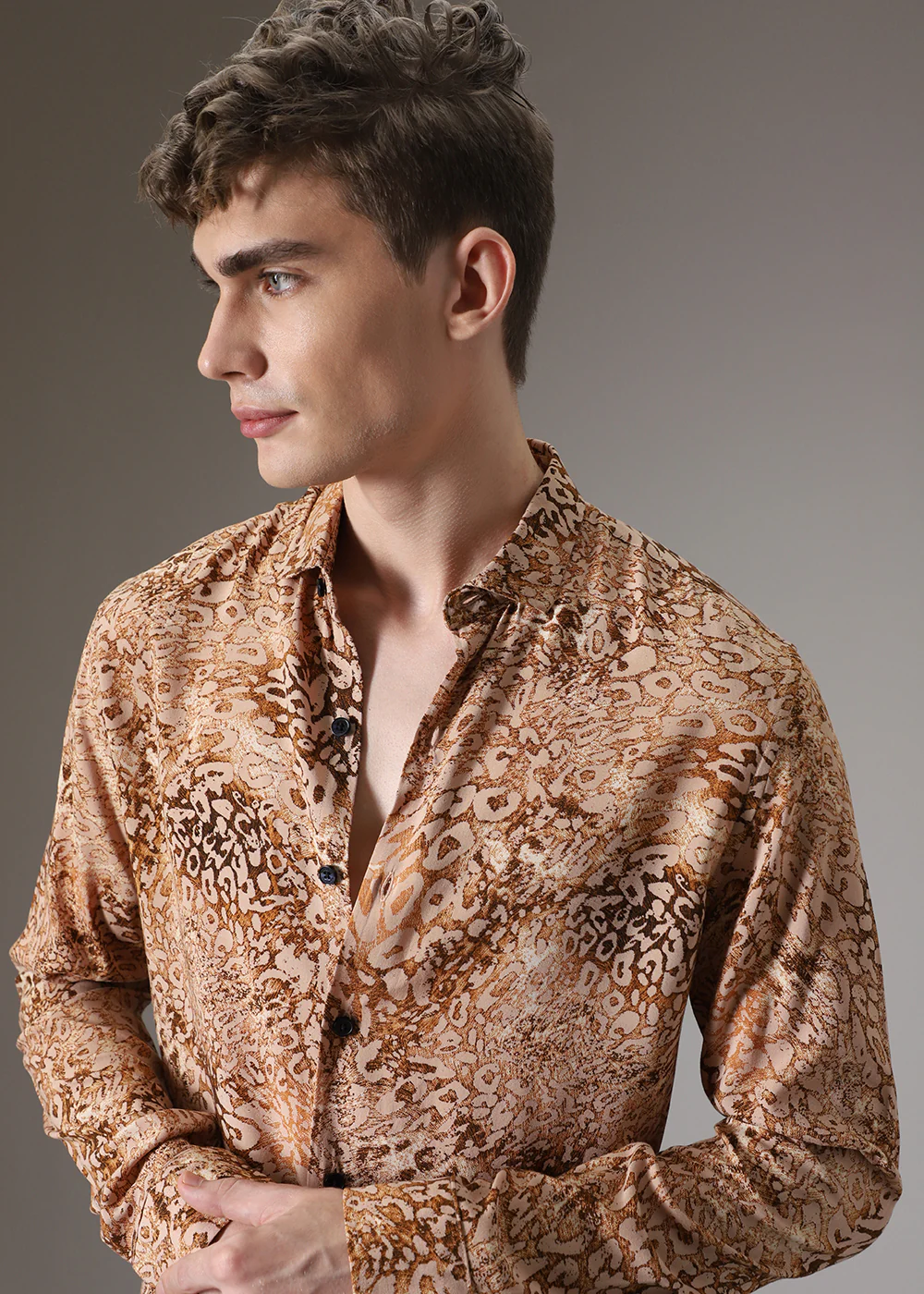 Boa Brown Feather Shirt - Image 6