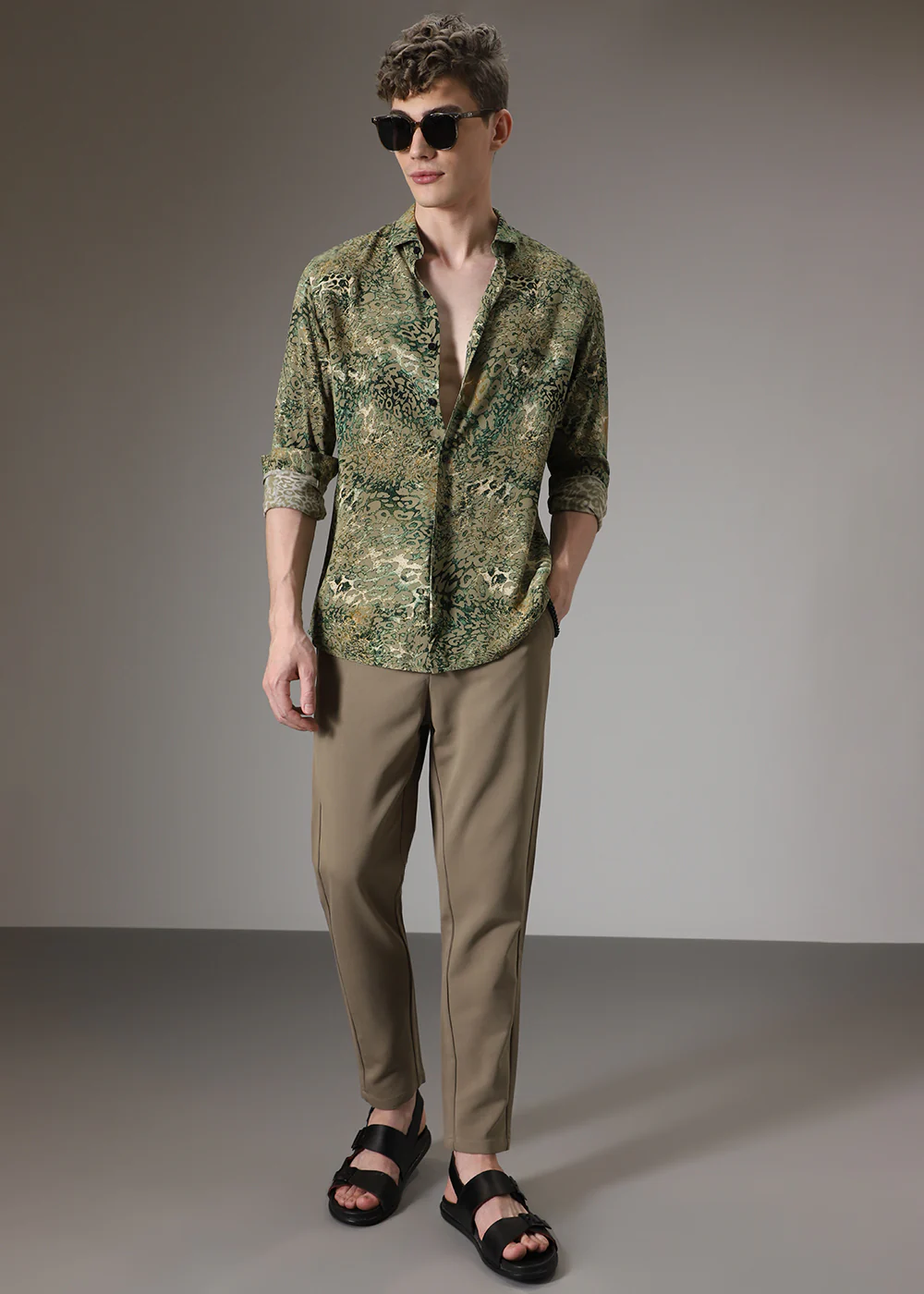 Boa Green Feather Shirt - Image 9