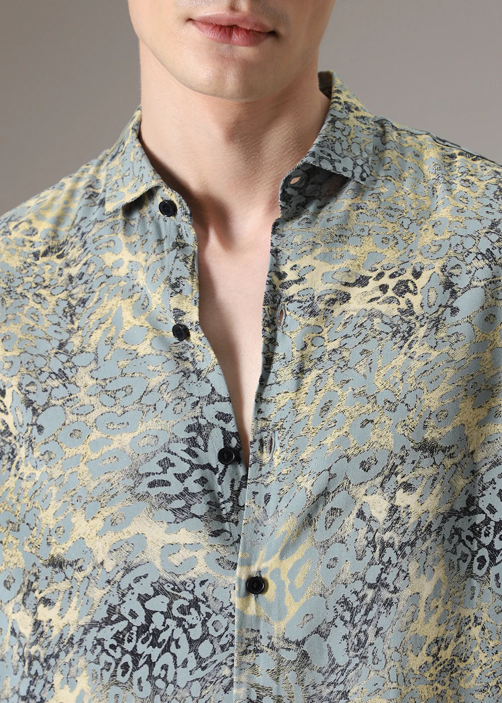 Boa Pastel Blue Feather Shirt - Image 2