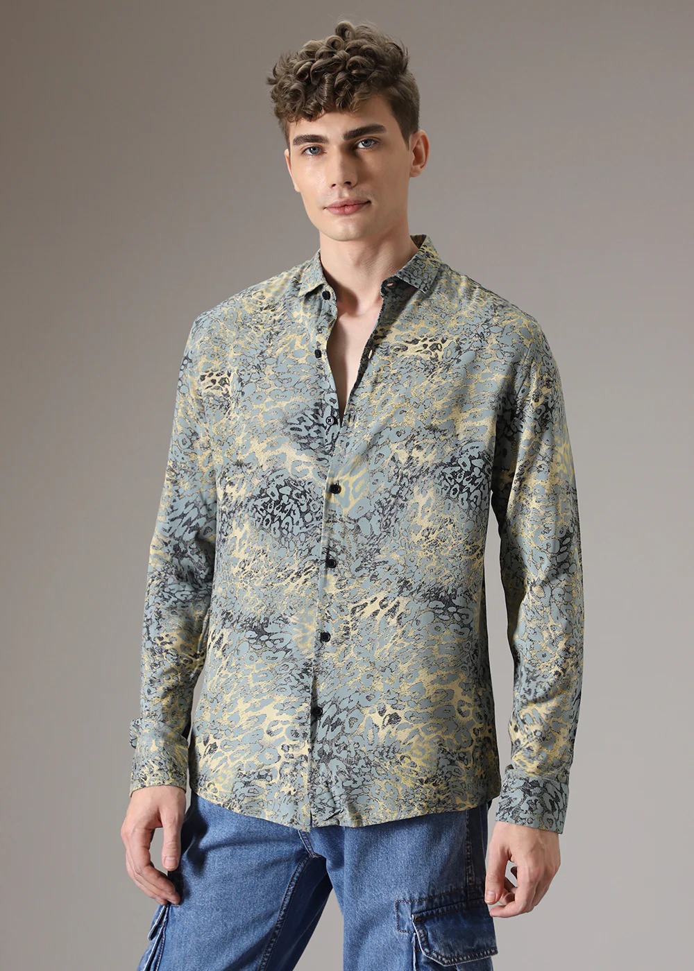 Boa Pastel Blue Feather Shirt - Image 3