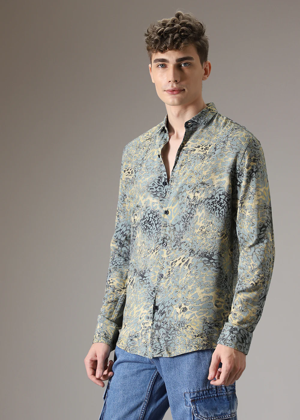 Boa Pastel Blue Feather Shirt - Image 7