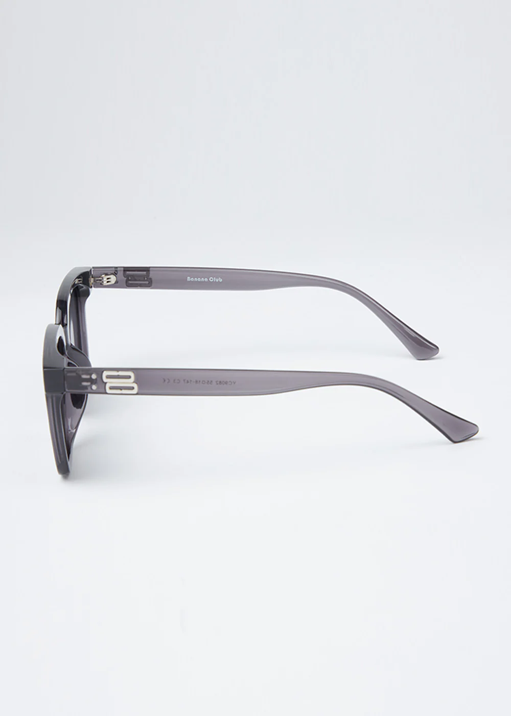 Bold Graphite Unisex Square Sunglasses - Image 4