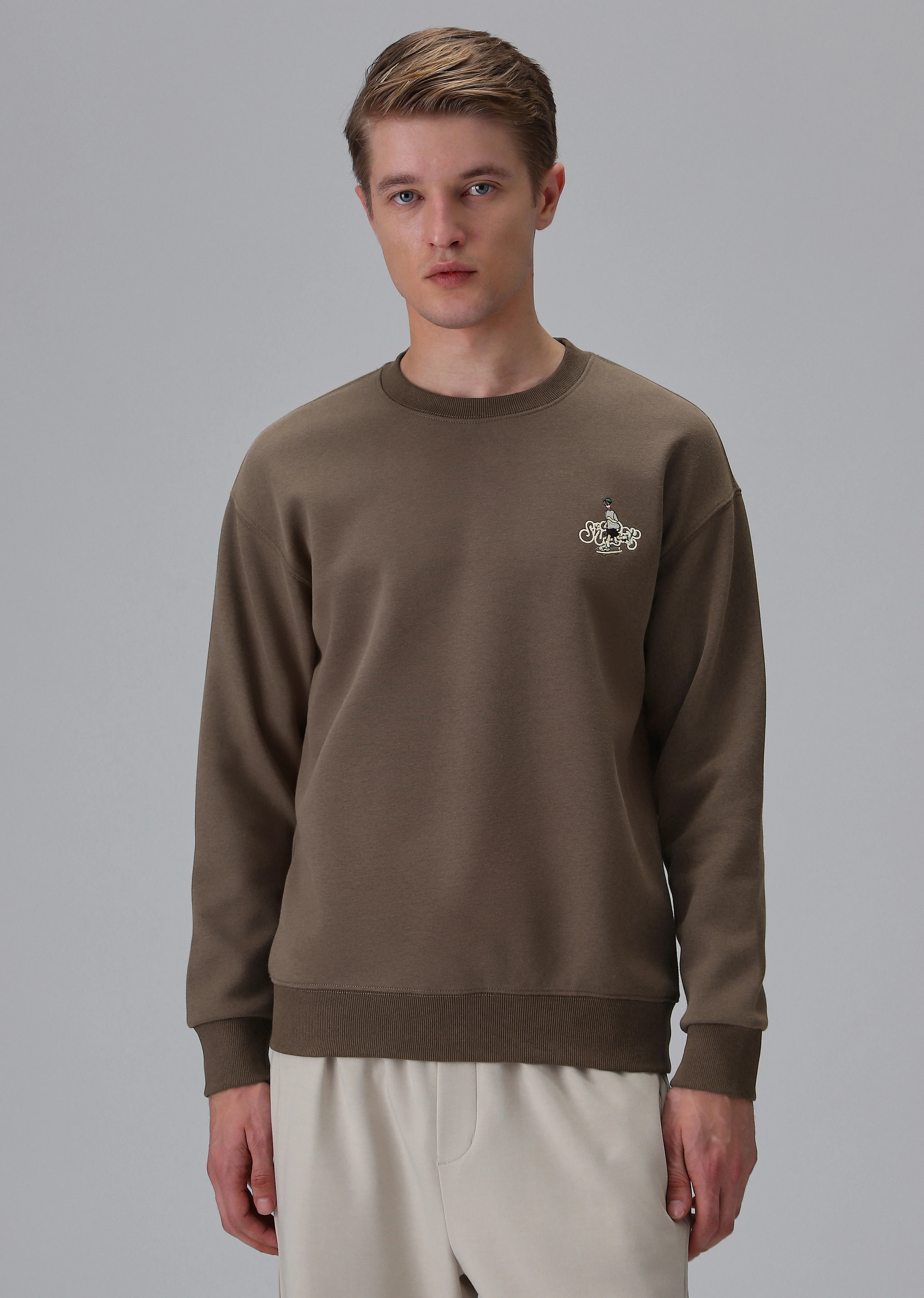 Brown Back Emboss Sweatshirt - Image 3
