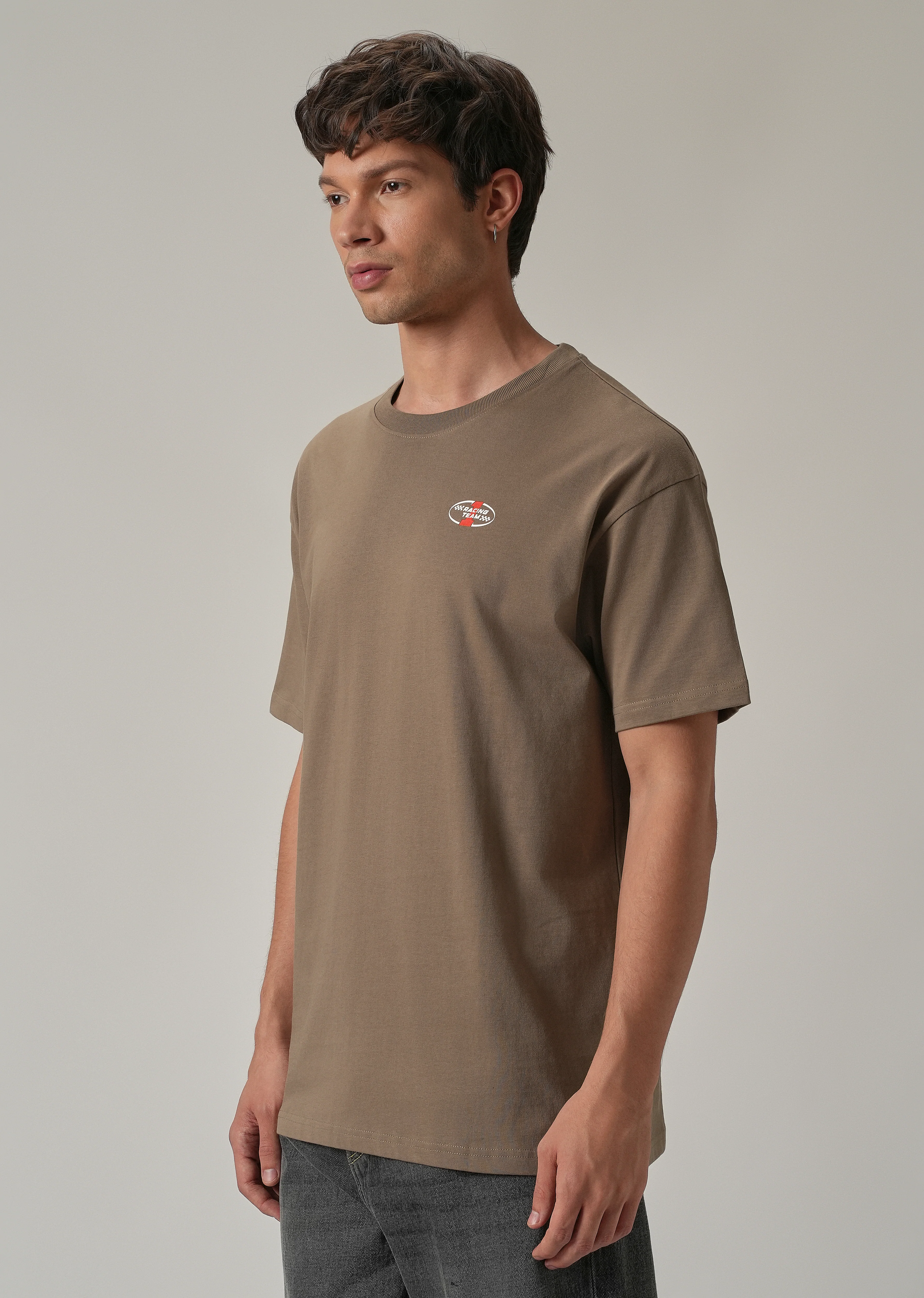 Brown Back Print Oversized T-shirt - Image 4