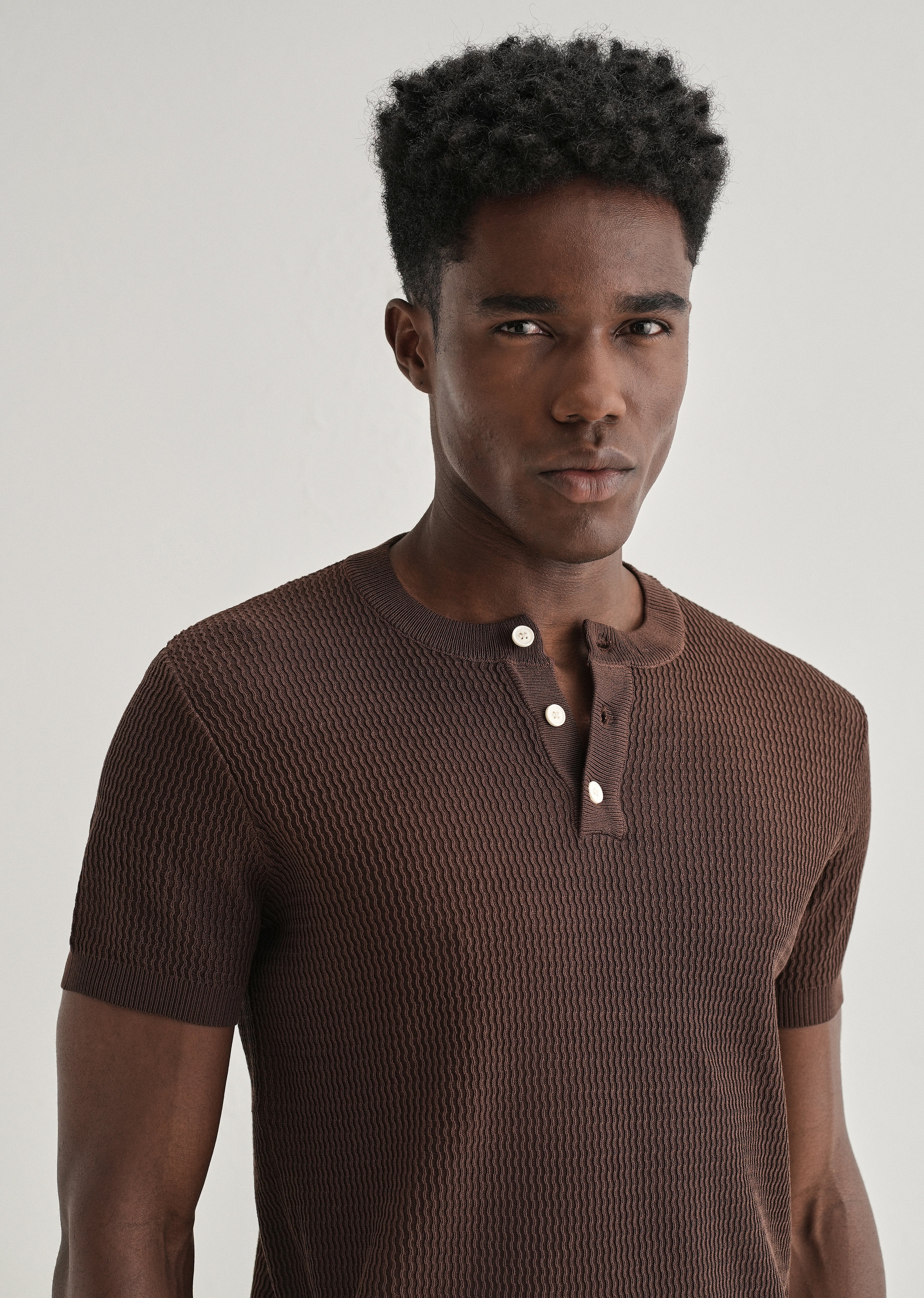 Brown Henley Neck Knitted T-shirt - Image 5
