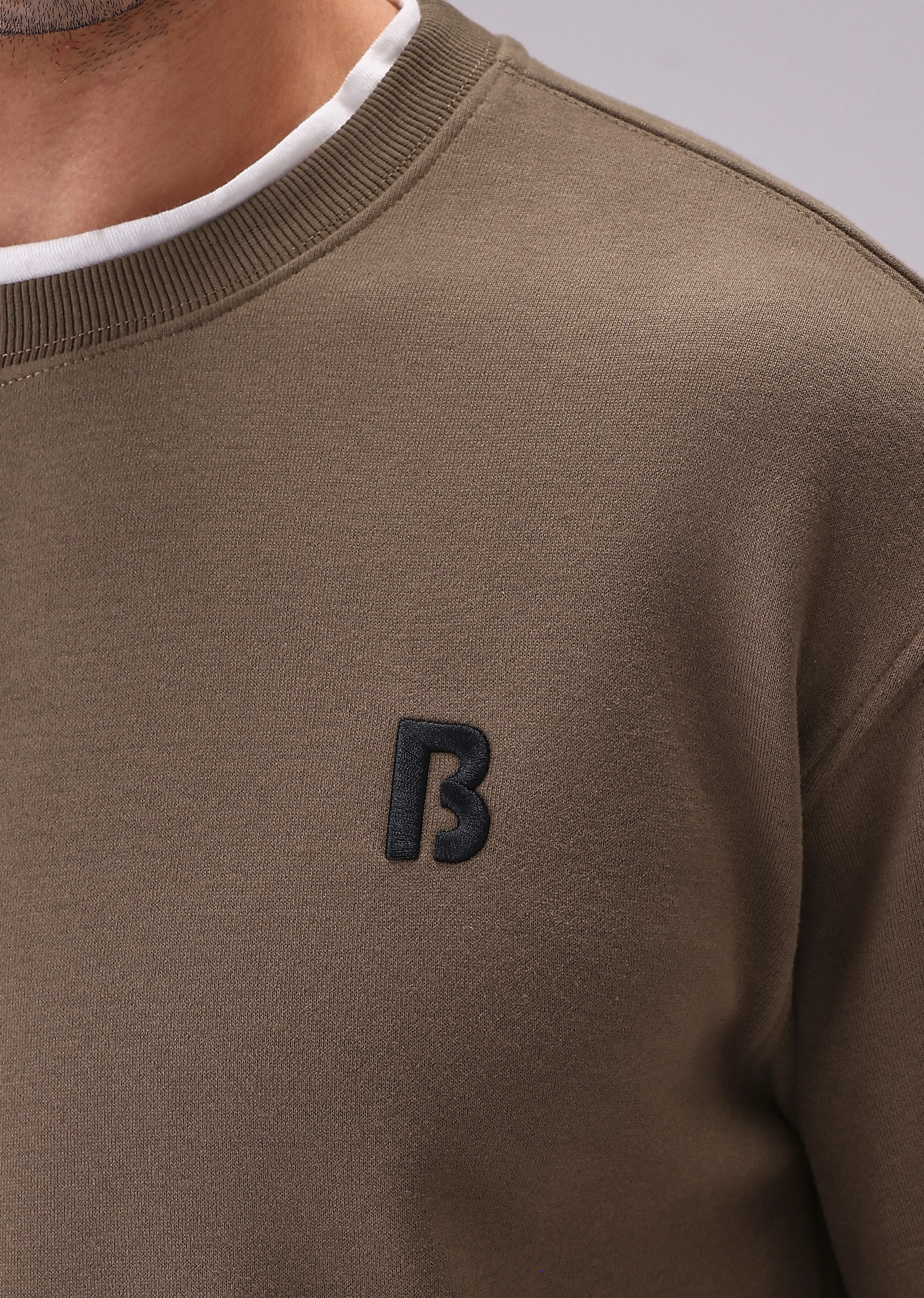 Brown White Contrast Sweatshirt - Image 5