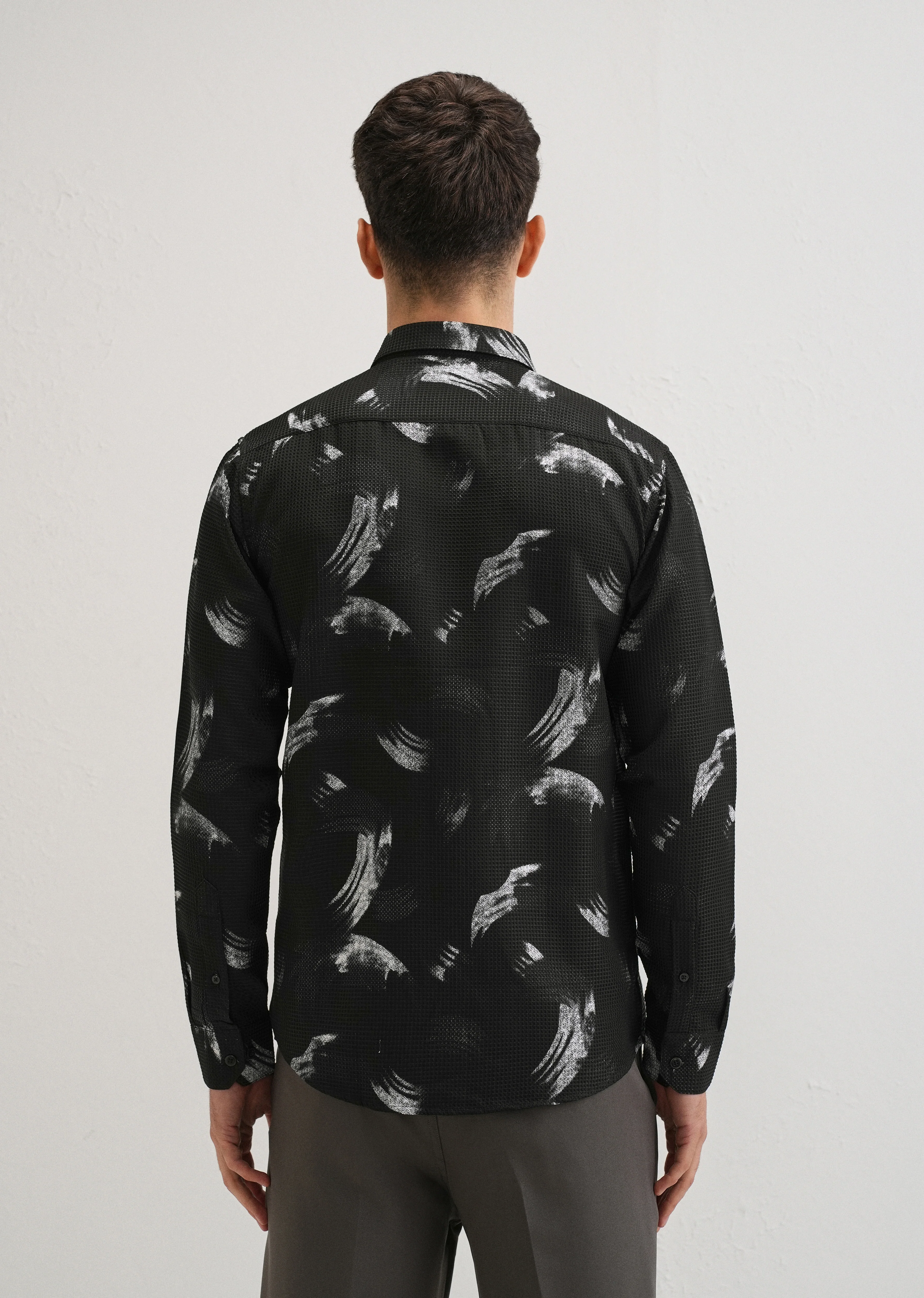 Brush Stroke Waffle Dobby Black Shirt - Image 2