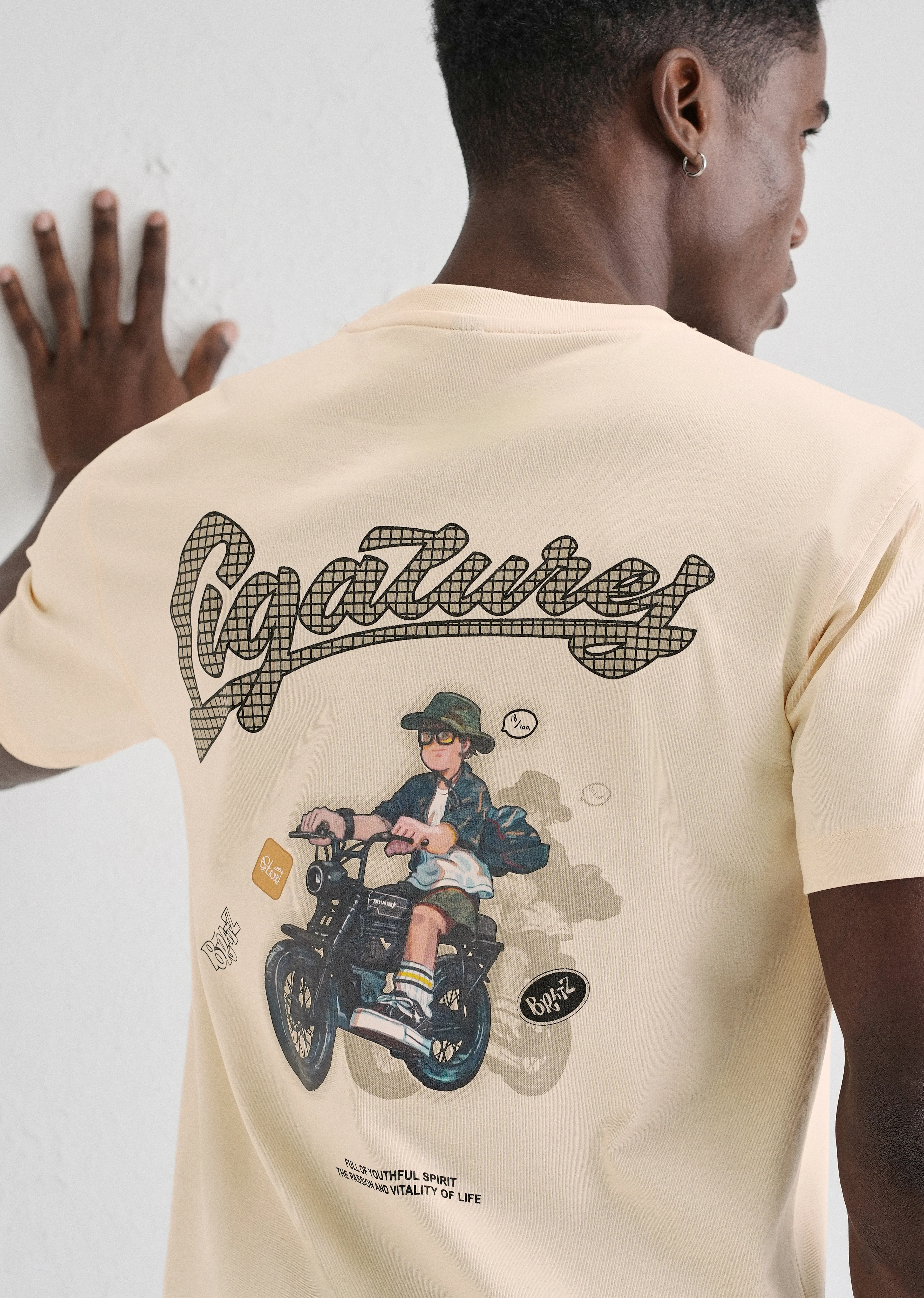 Butter Cream Back Printed T-shirt - Image 5