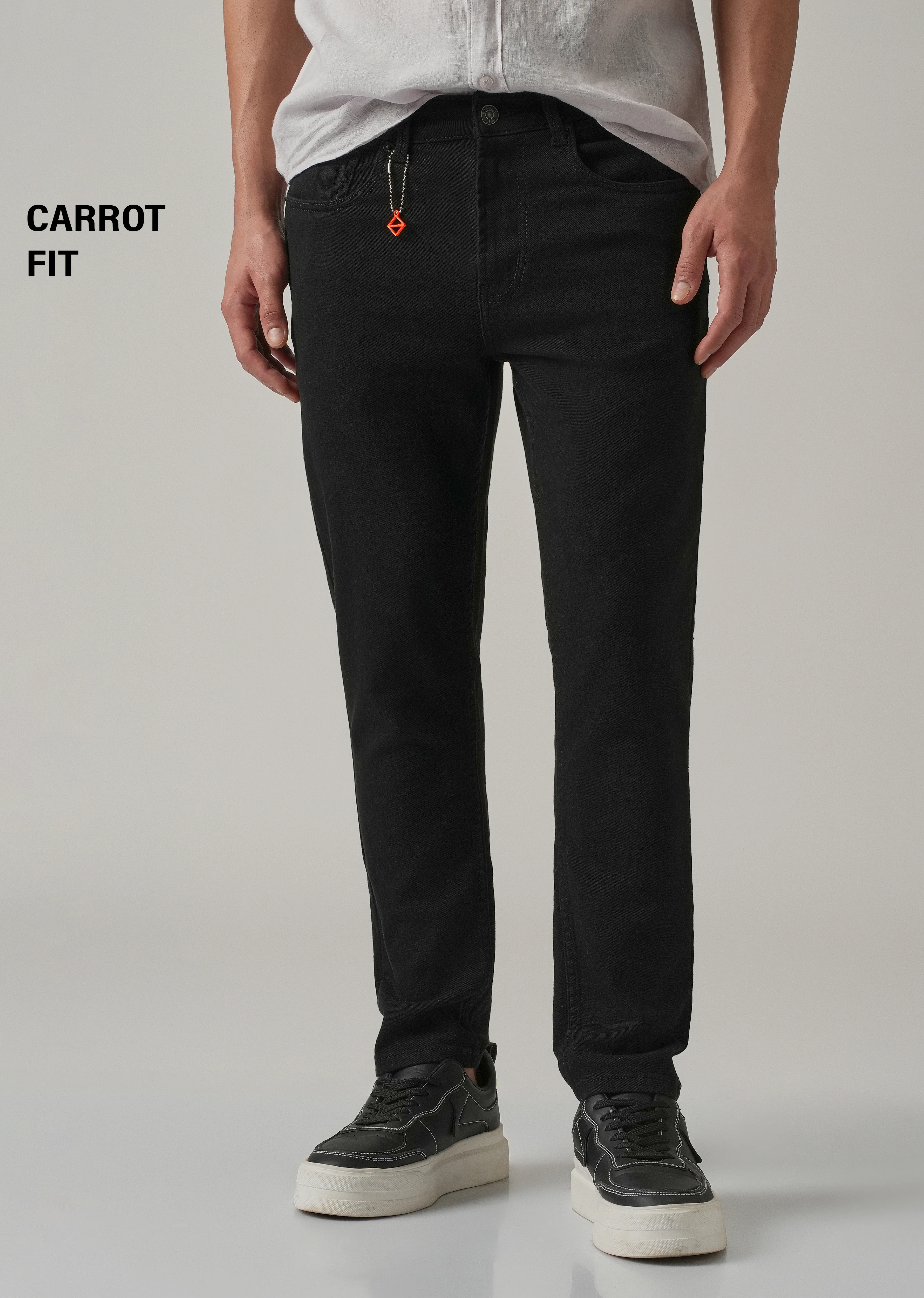 Carrot Fit Black Denim - Image 7