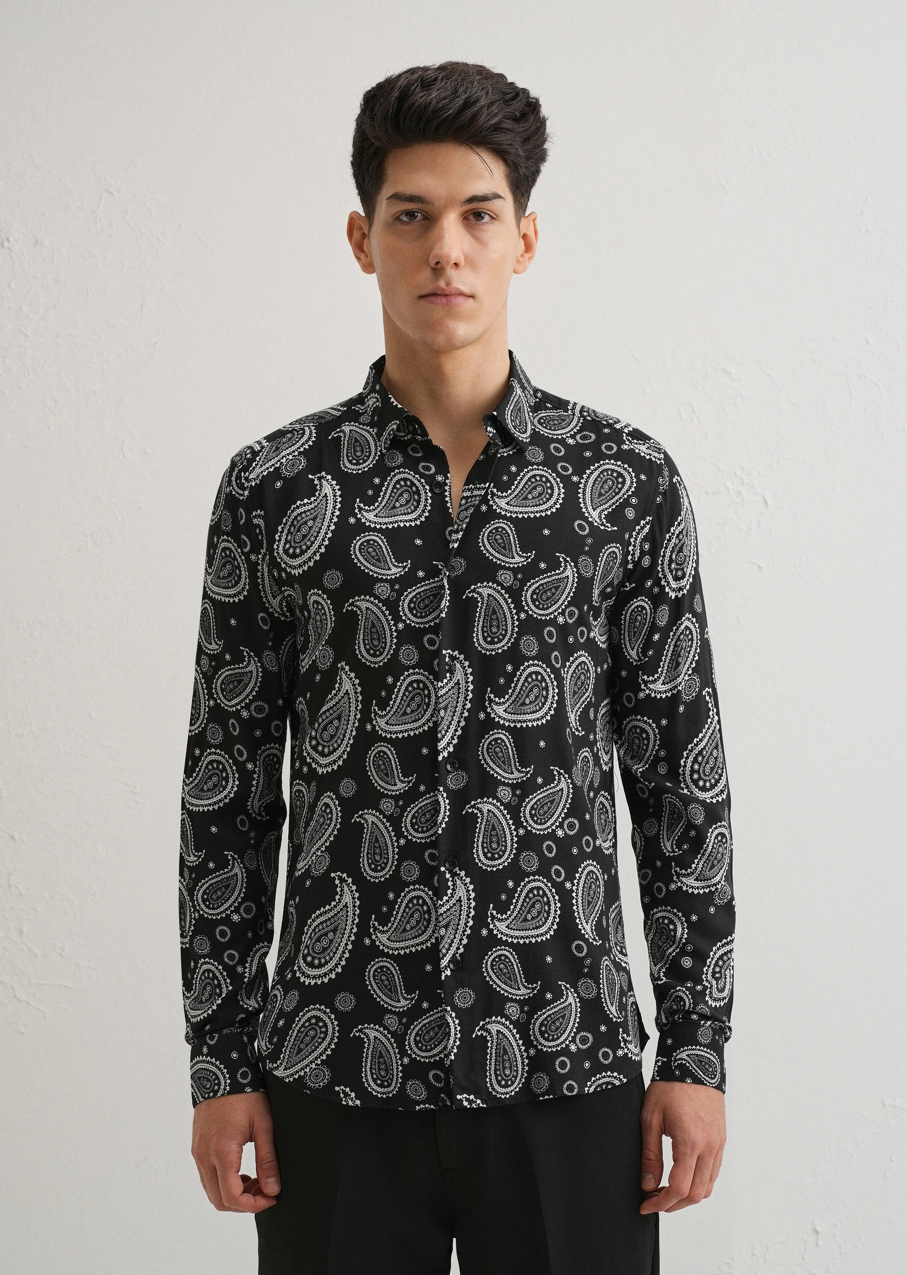 Charcoal Paisley Print Shirt - Image 3