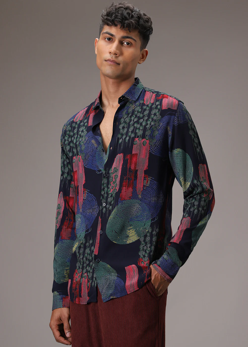 Circular Abstract Blue Feather Shirt - Image 5