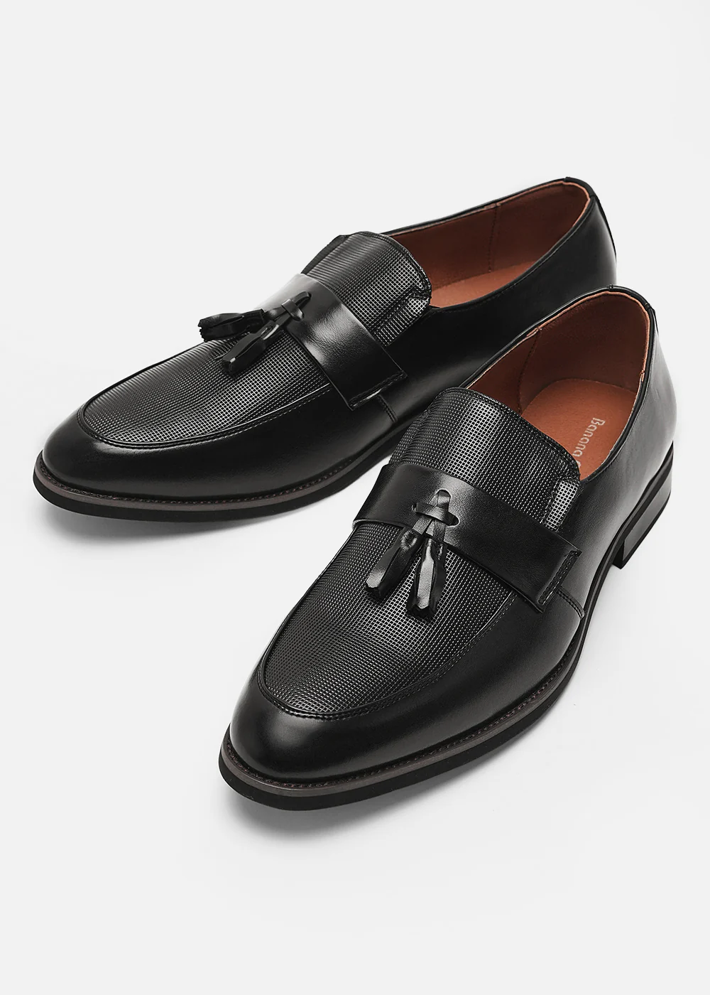 Classic Black Textured Tassel Loafers - Image 4