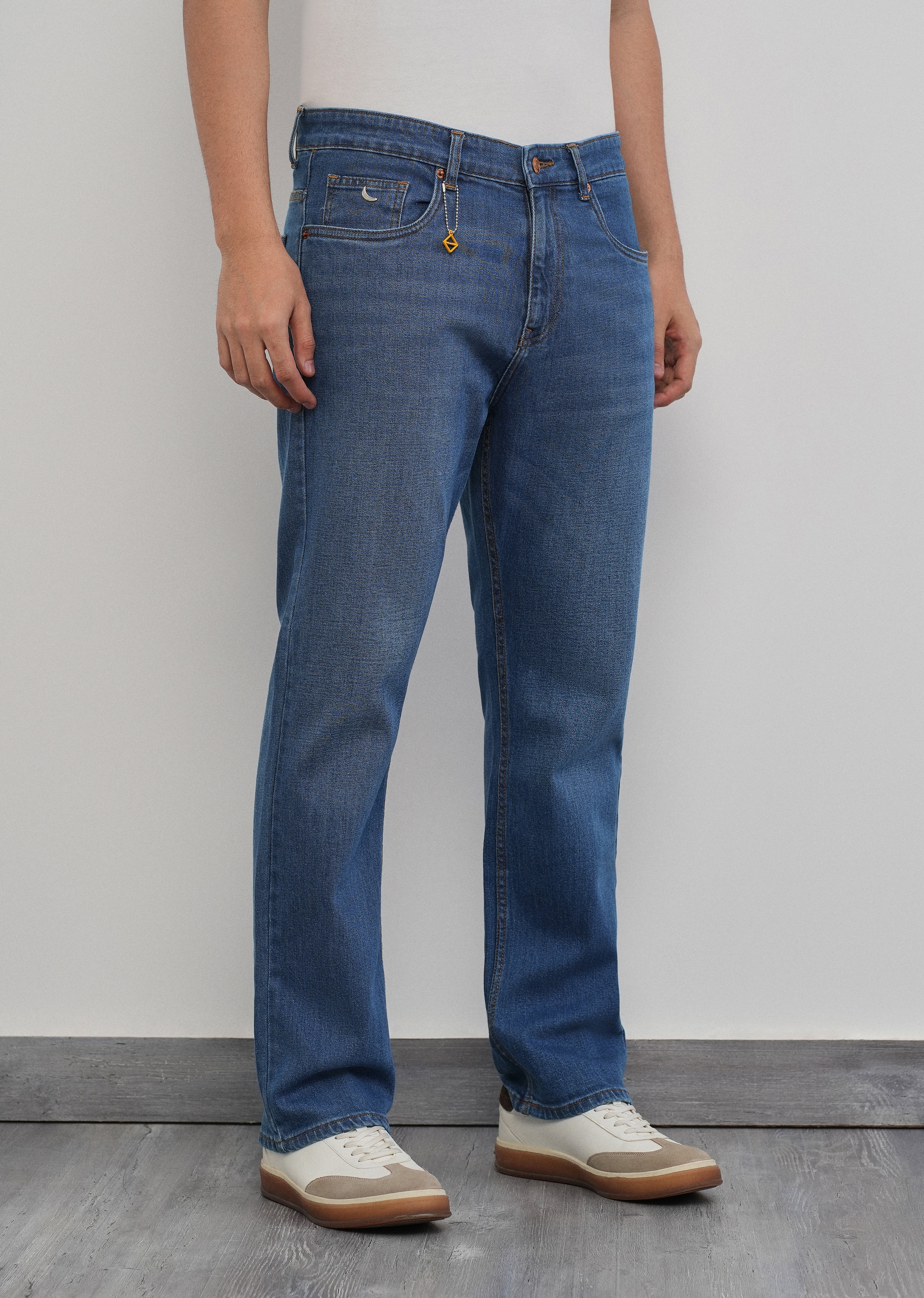 Classic Blue Straight Fit Jeans - Image 4