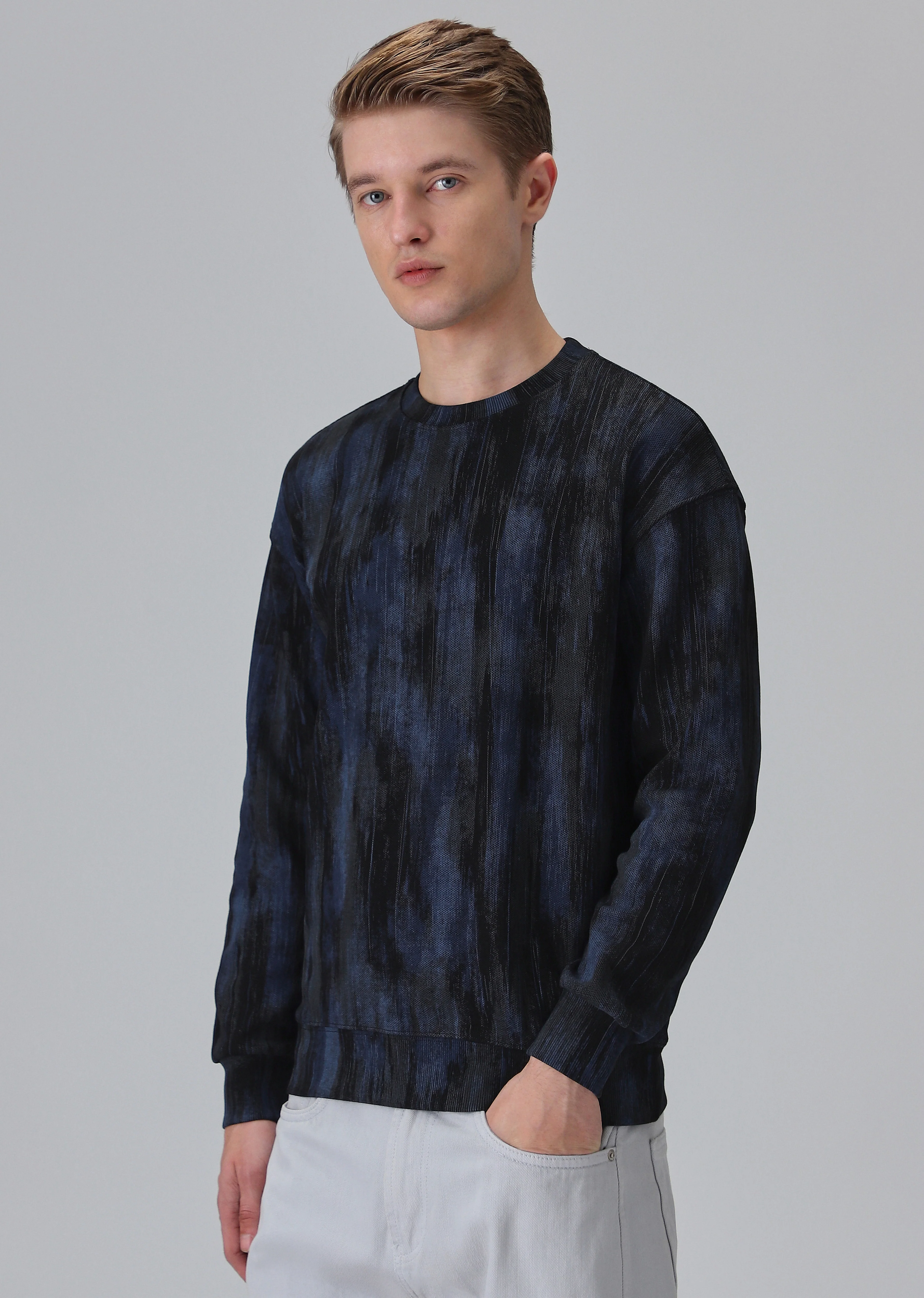 Color Stripes Blue Sweatshirt - Image 4