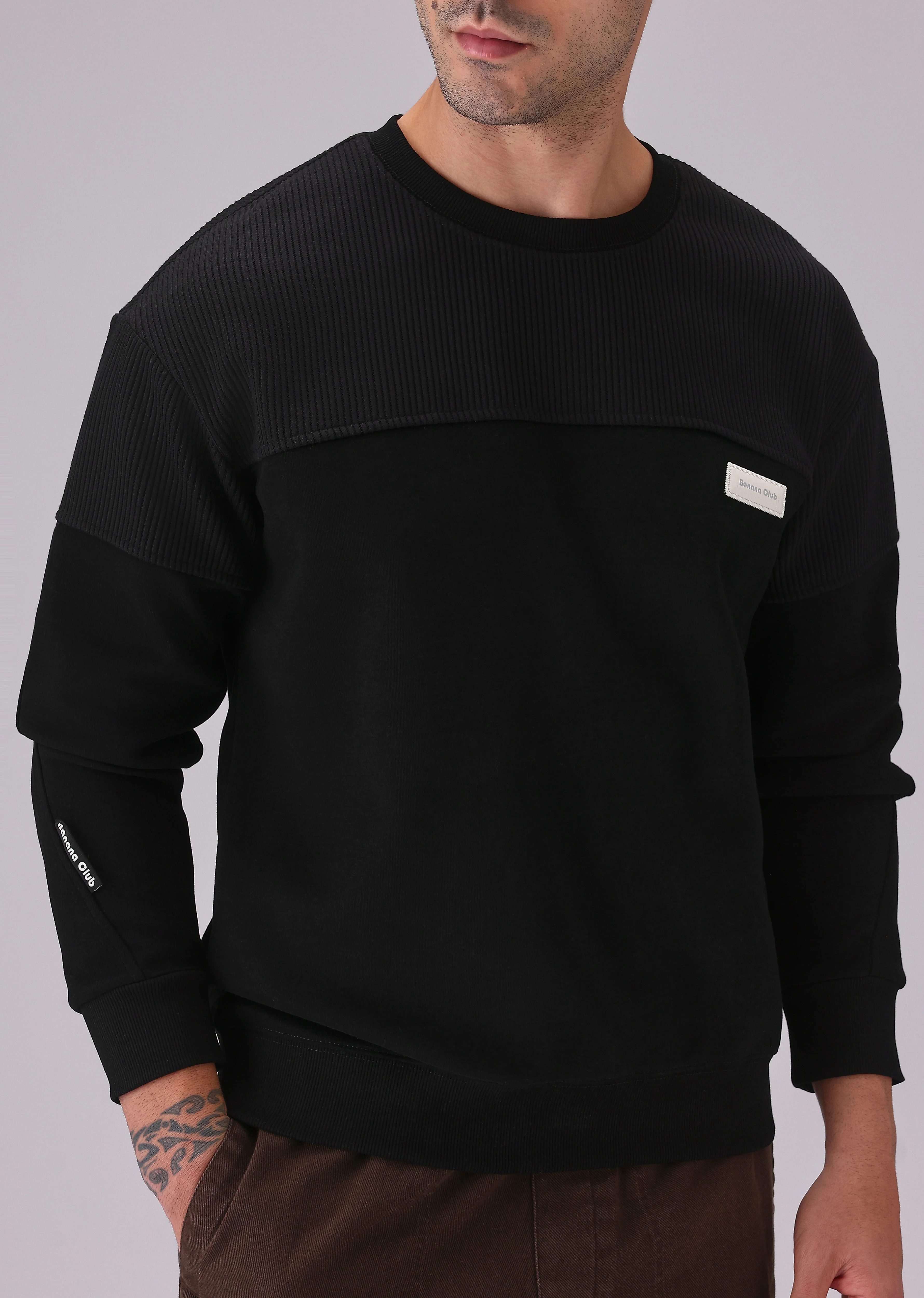 Colour Block Black Sweatshirt - Image 7
