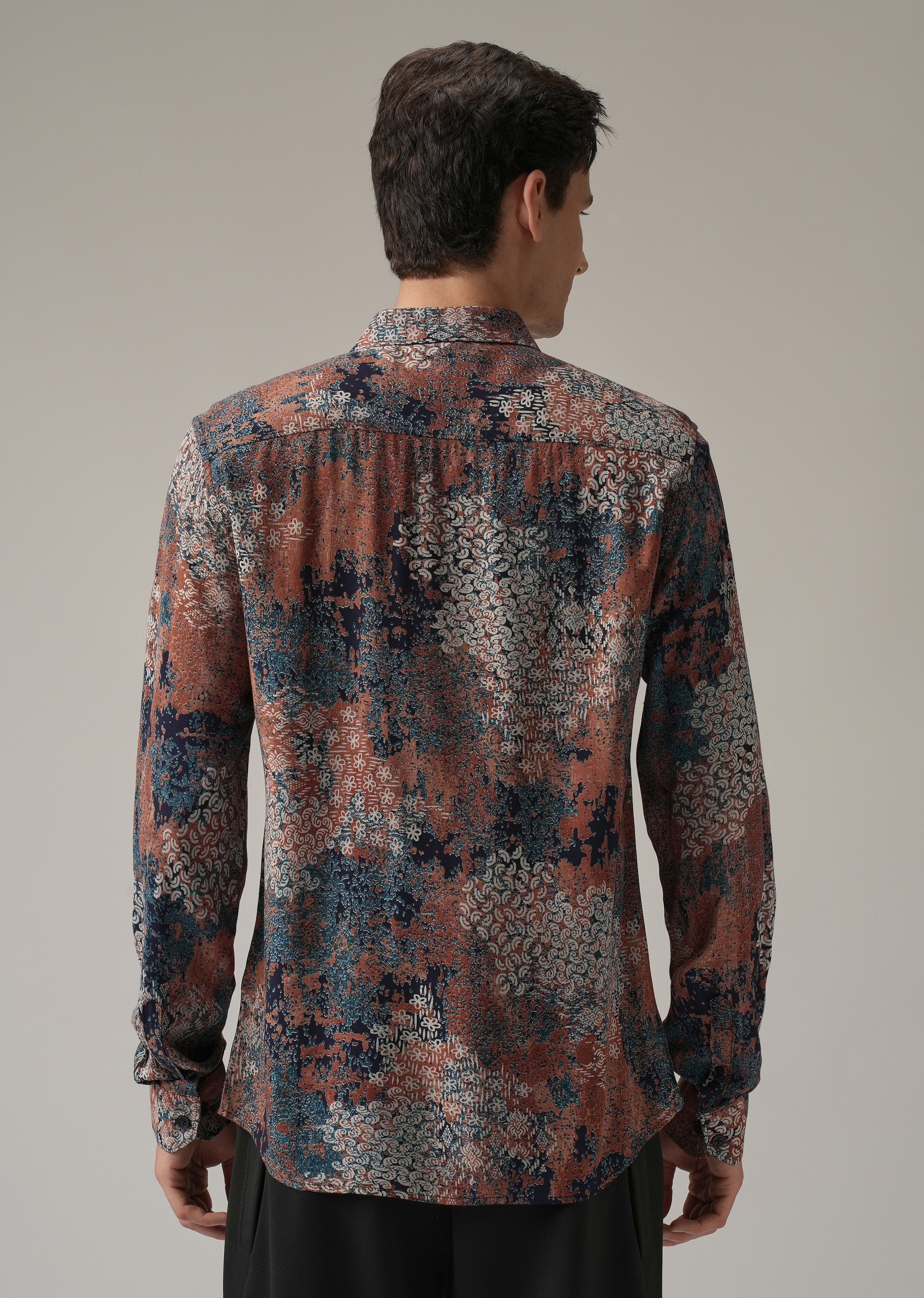 Coral Camo Print Feather Shirt - Image 2