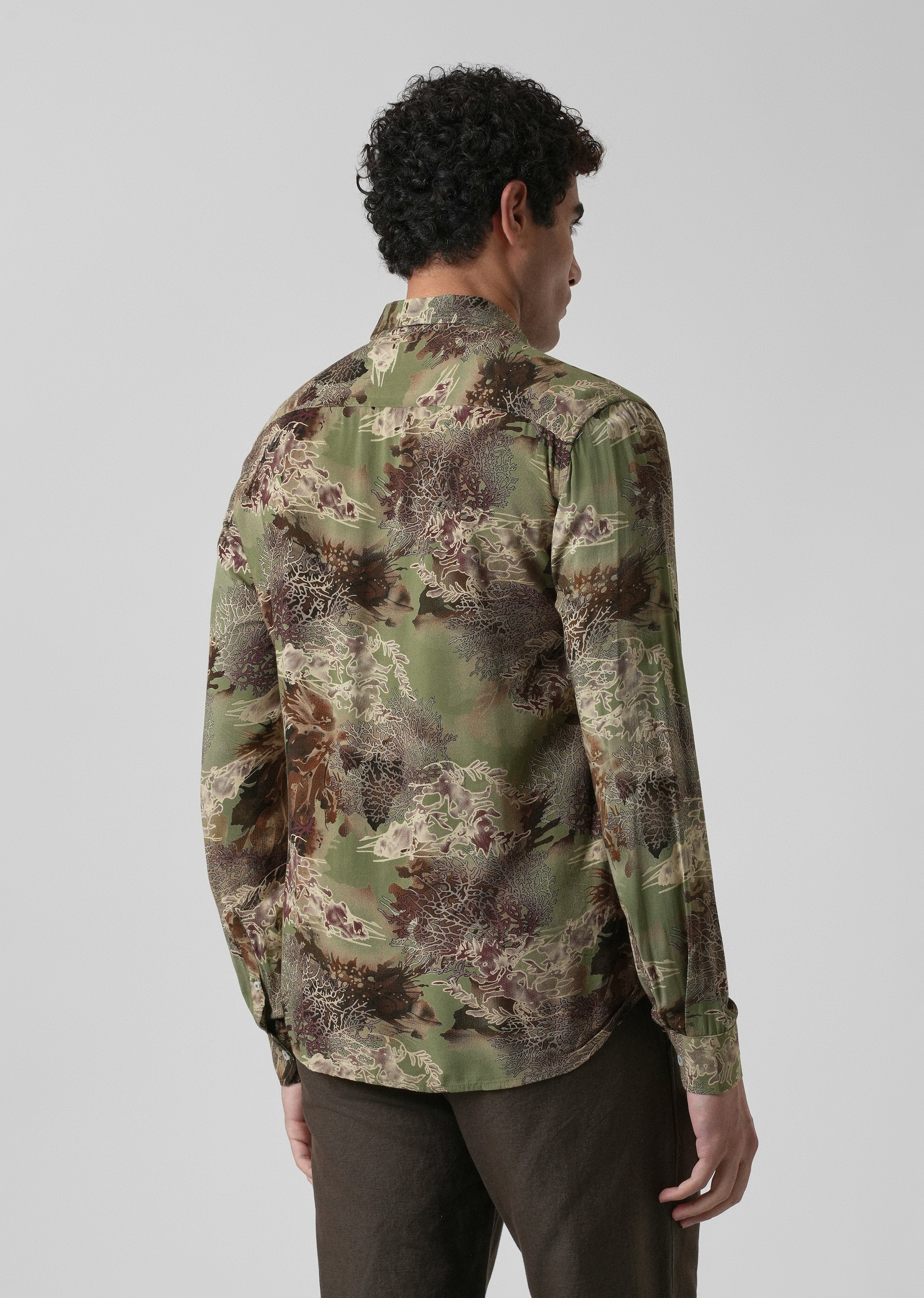 Coral Oasis Fern Feather shirt - Image 2