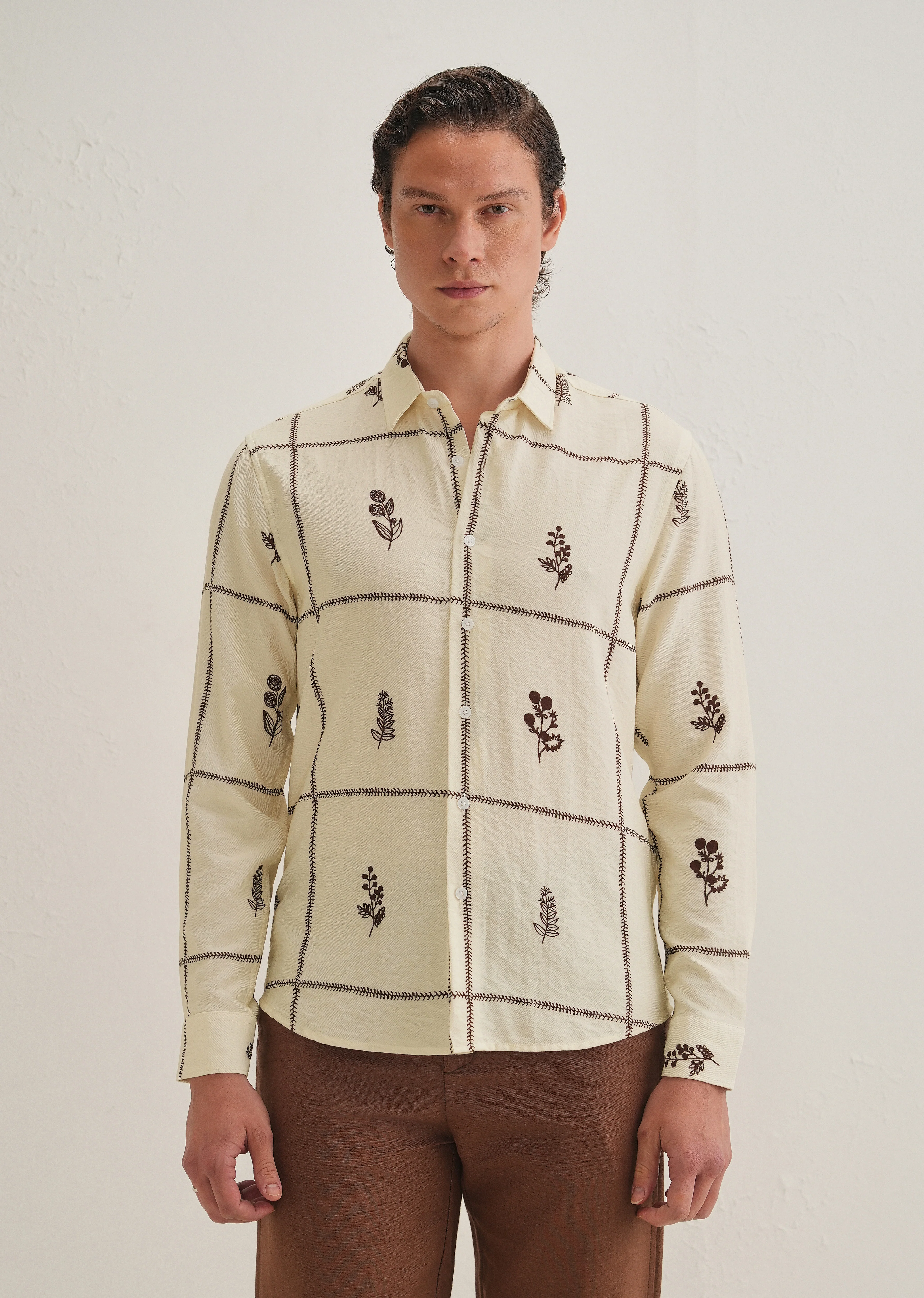 Cream Floral Grid Printed Shirt - Image 4