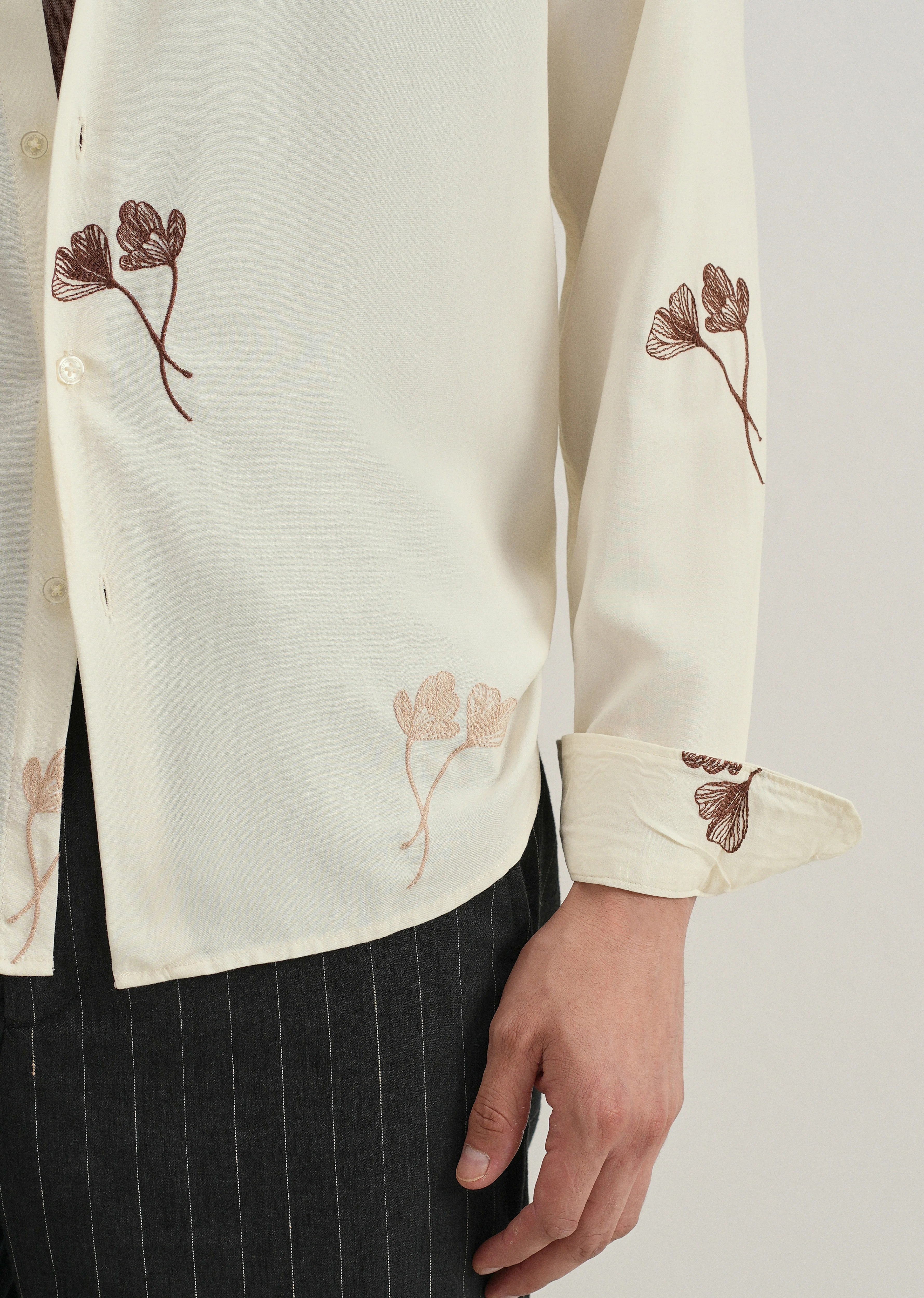 Cream Floral Motif Embroidery Shirt - Image 2