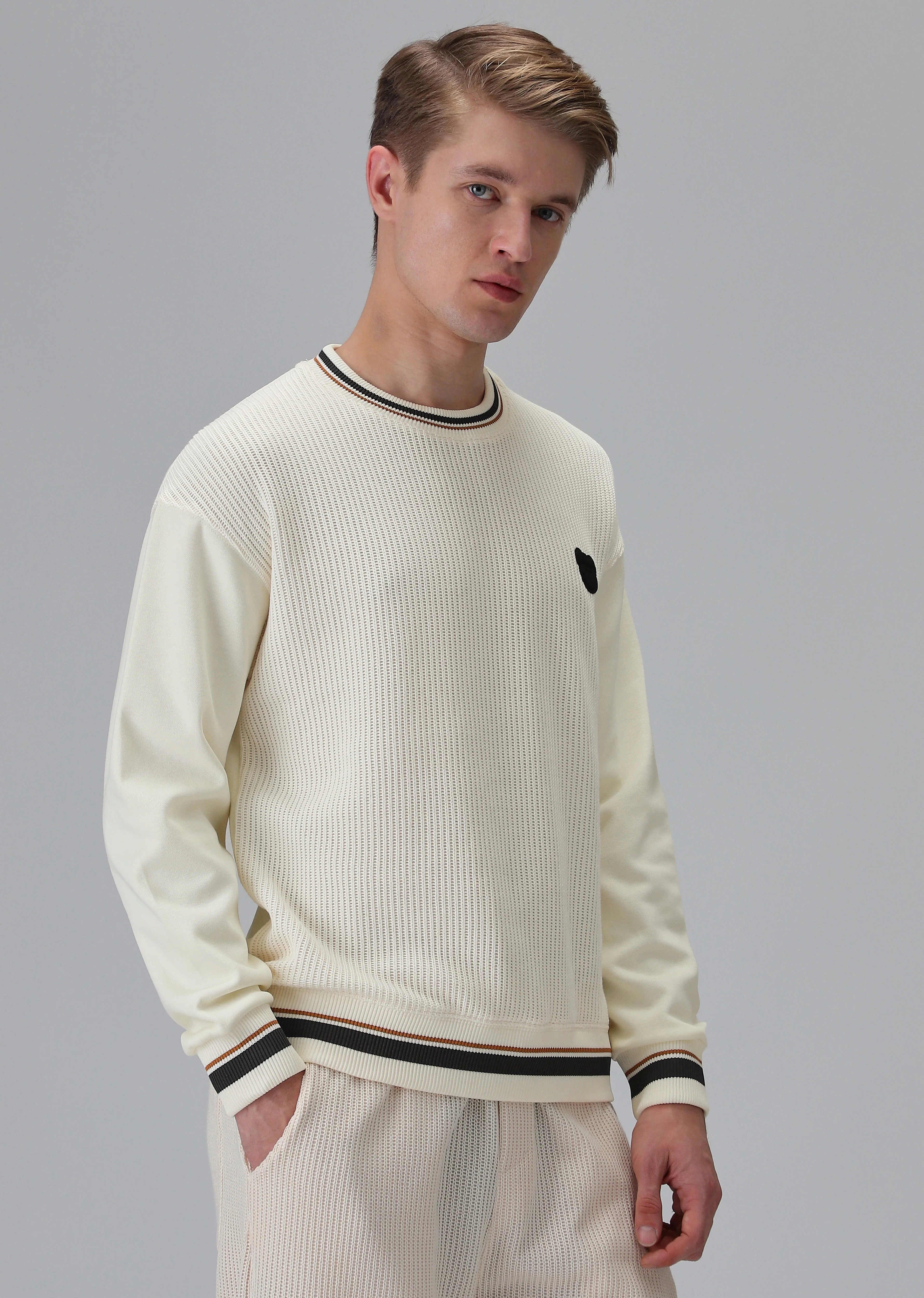 Cream Knitted Pullover - Image 4
